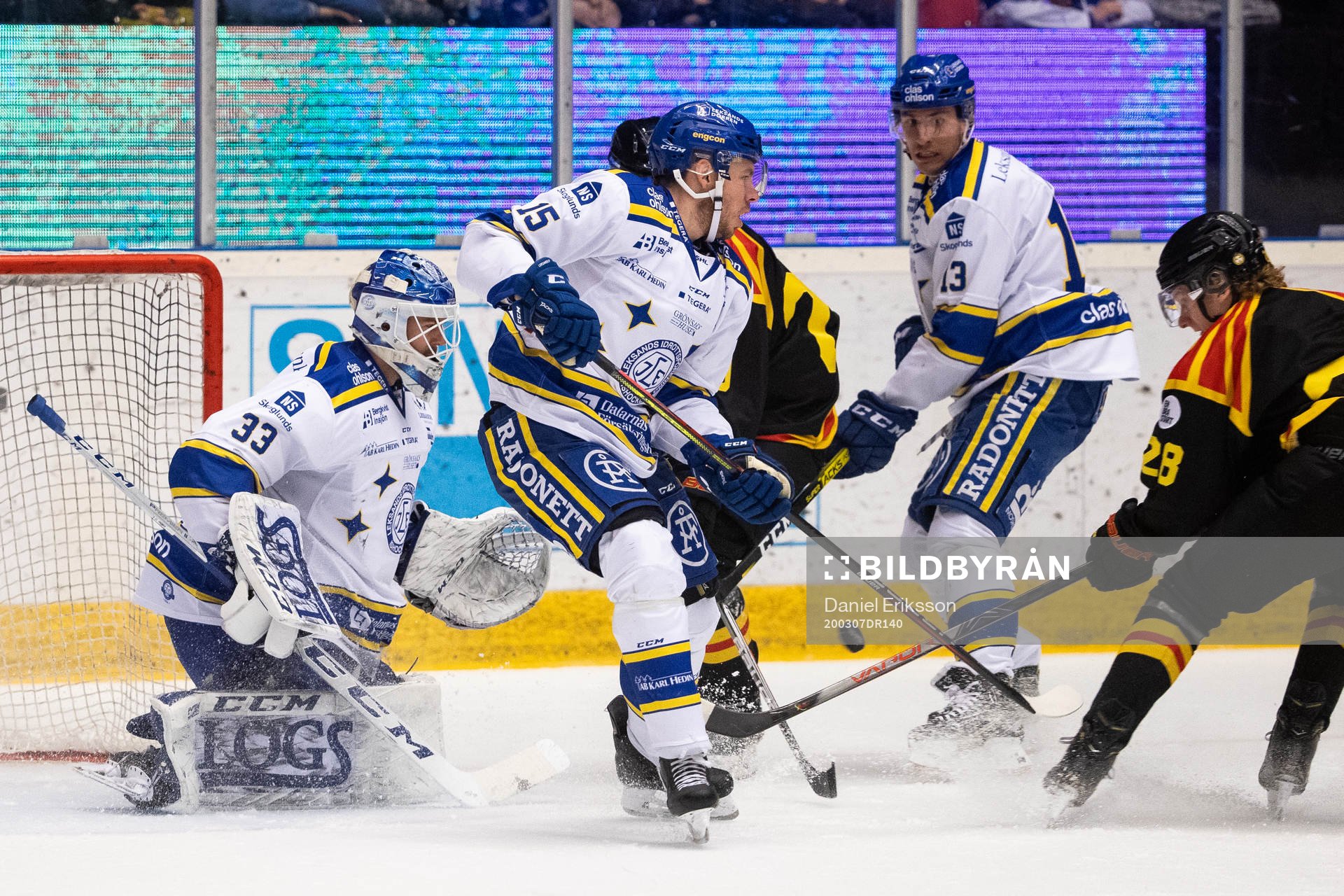 Leksands målvakt Axel Brage och Leksands Matt Carey