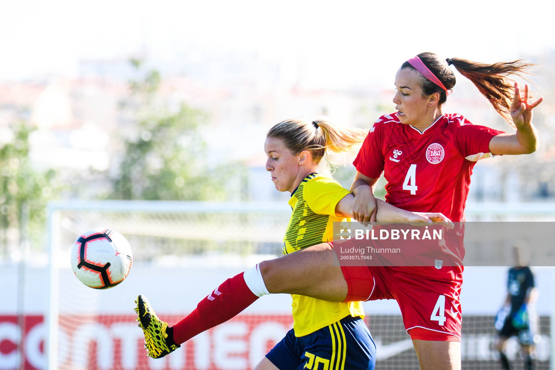 Mimmi Larsson of Sweden and Rikke Læntver Sevecke of