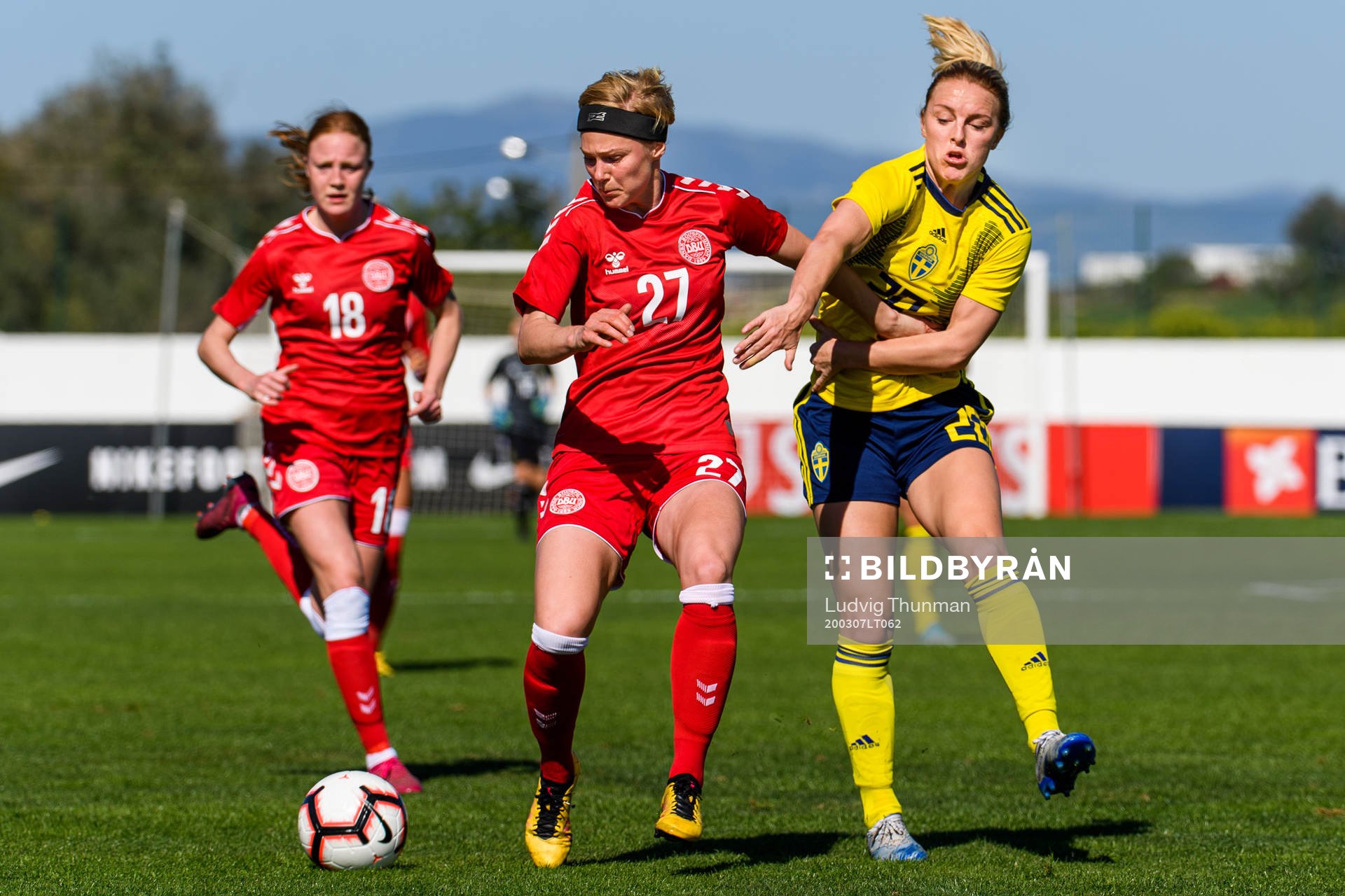 Sara Holmgaard, Luna Gevitz of Denmark and Mimmi Larsson of