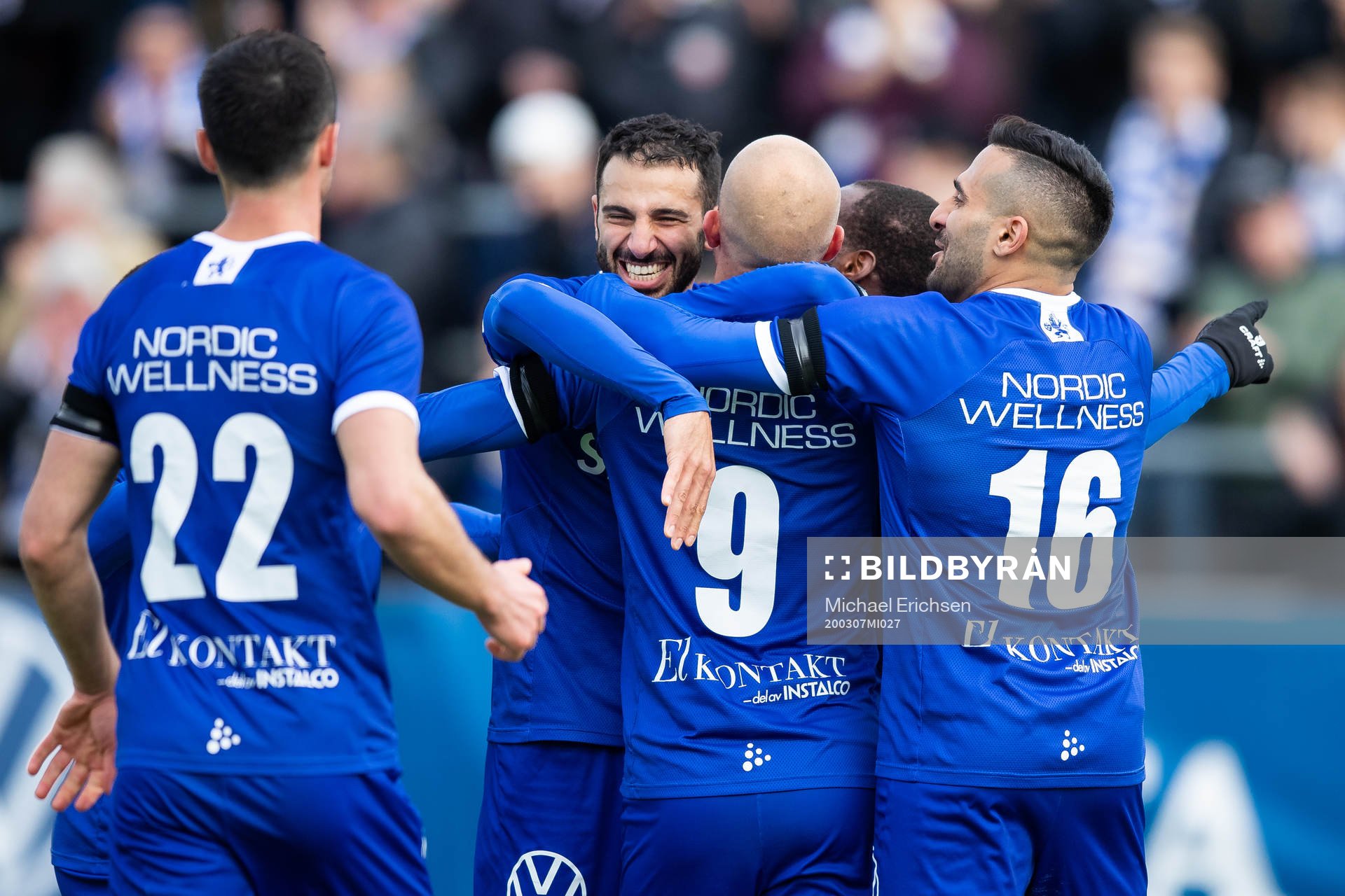 IFK Göteborgs Robin Söder jublar med lagkamrater