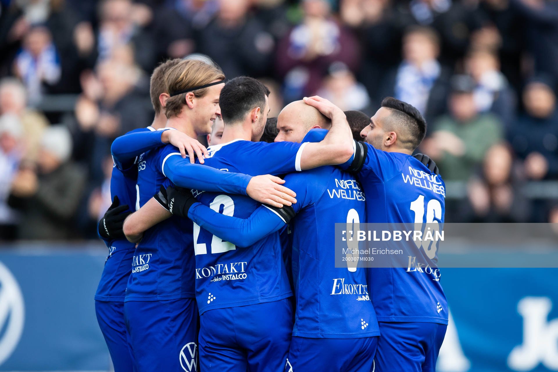 IFK Göteborgs Robin Söder jublar med lagkamrater