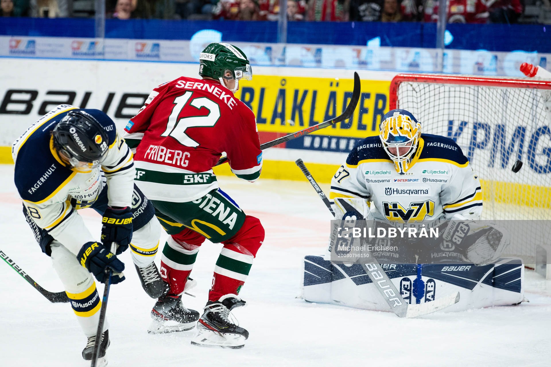 s Jesper Williamsson och Johannes Kinnvall och skjuter 2-1