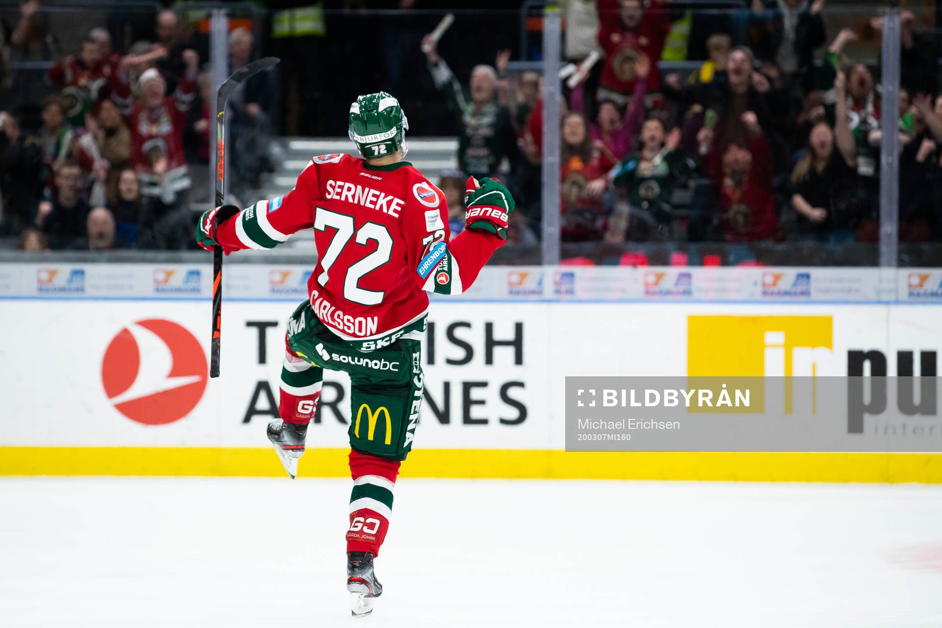 Frölundas Patrik Carlsson jublar
