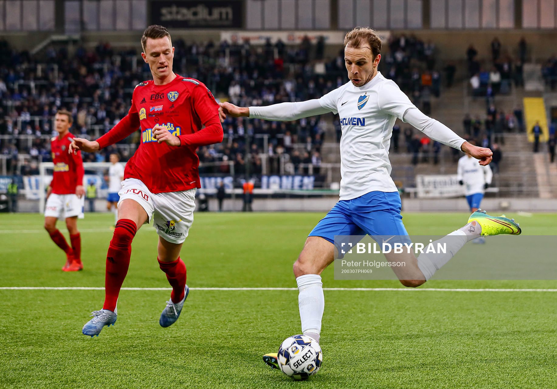 Falkenbergs Sander van Looy och IFK Norrköpings Lars Krogh