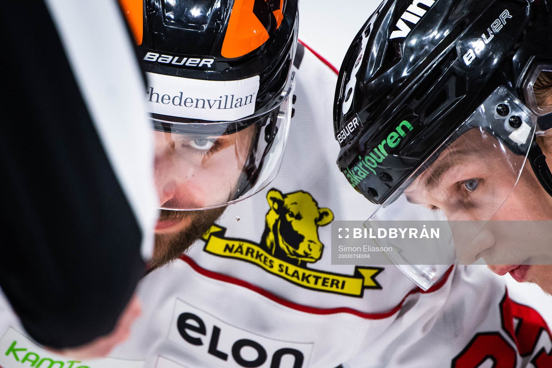 Örebros Ludvig Rensfeldt och Luleås Jonas Berglund tekar