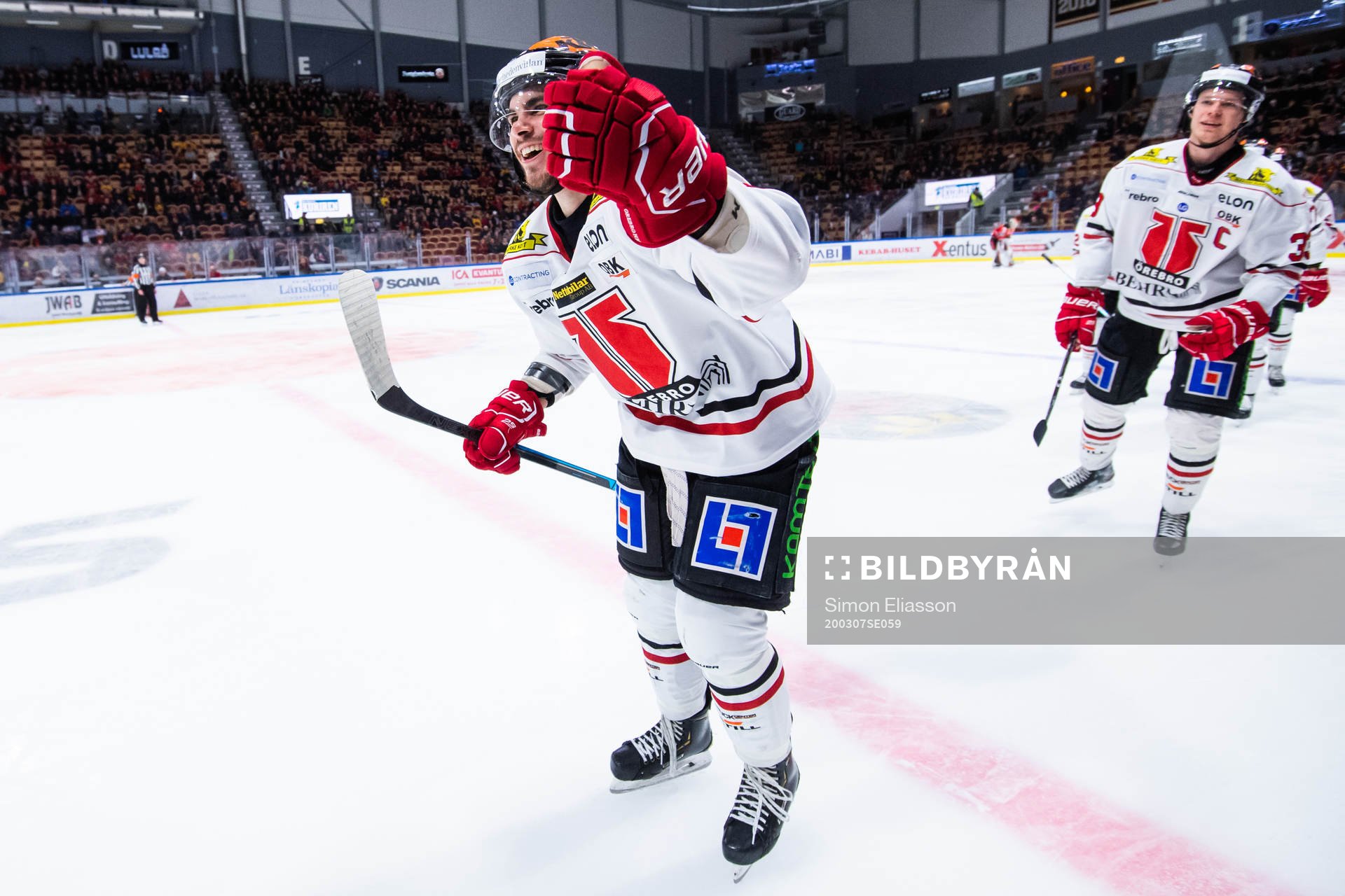 Örebros Jordan Boucher jublar
