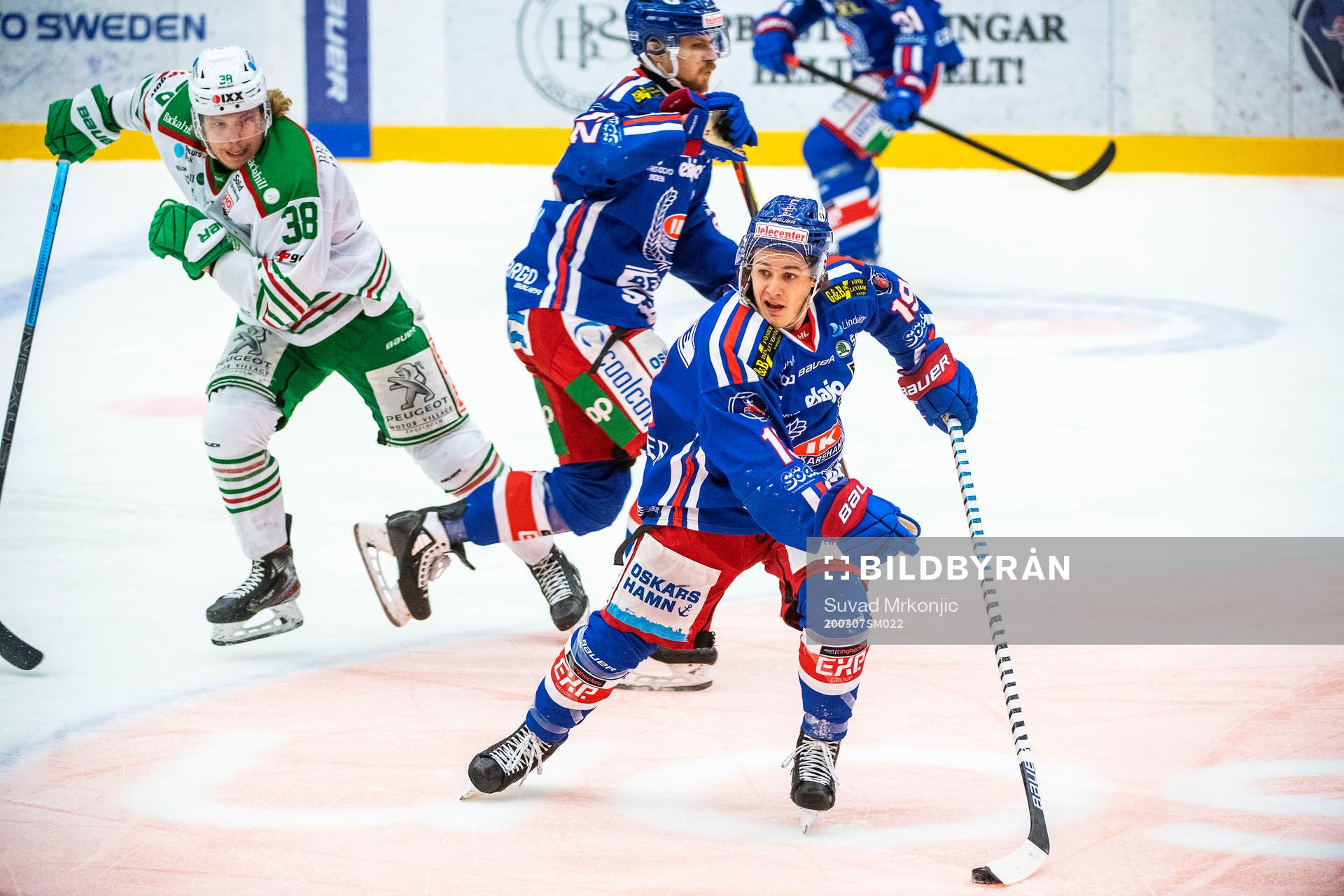 Oskarshamns Tyler Kelleher och Rögles Erik Andersson