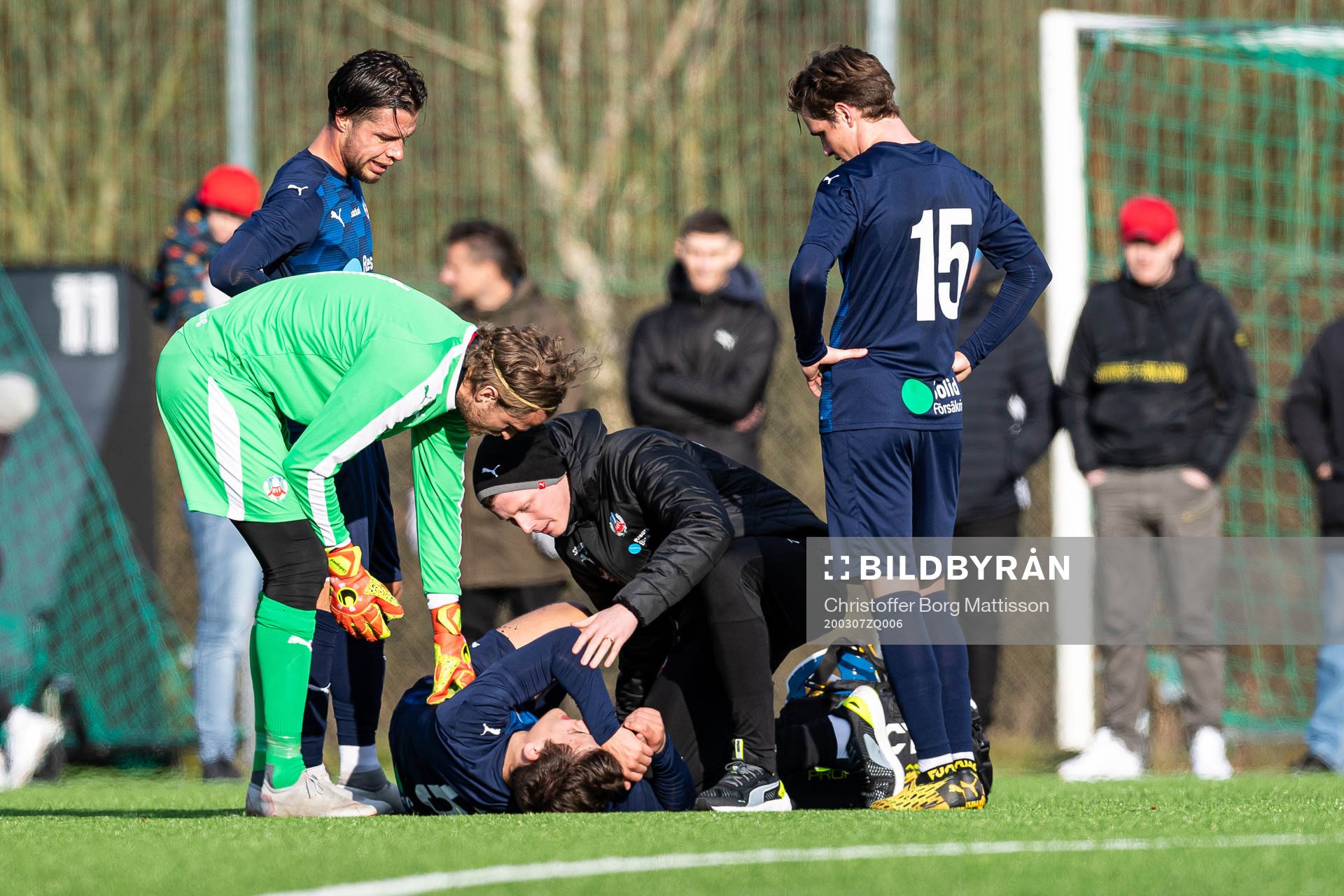 Helsingborgs Brandur Hendriksson har ont