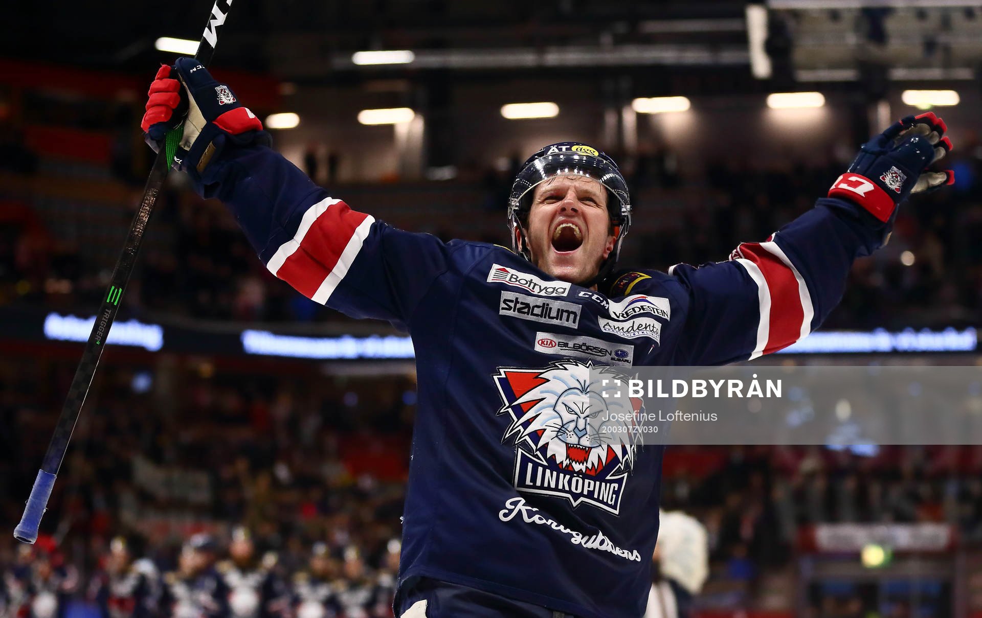Linköpings Sebastian Karlsson jublar