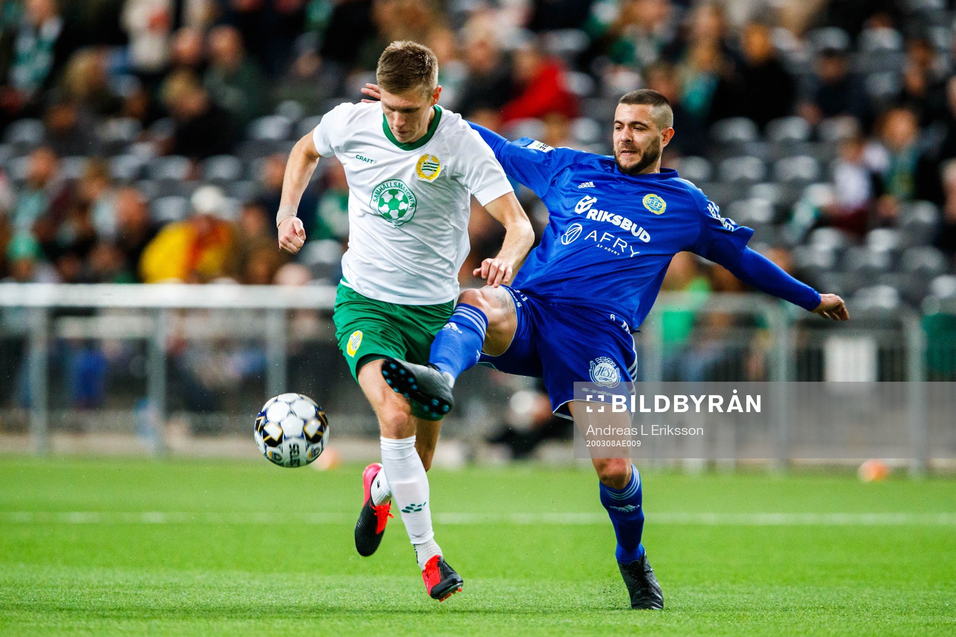 Hammarbys Aron Johannsson och Sundsvalls Juan José