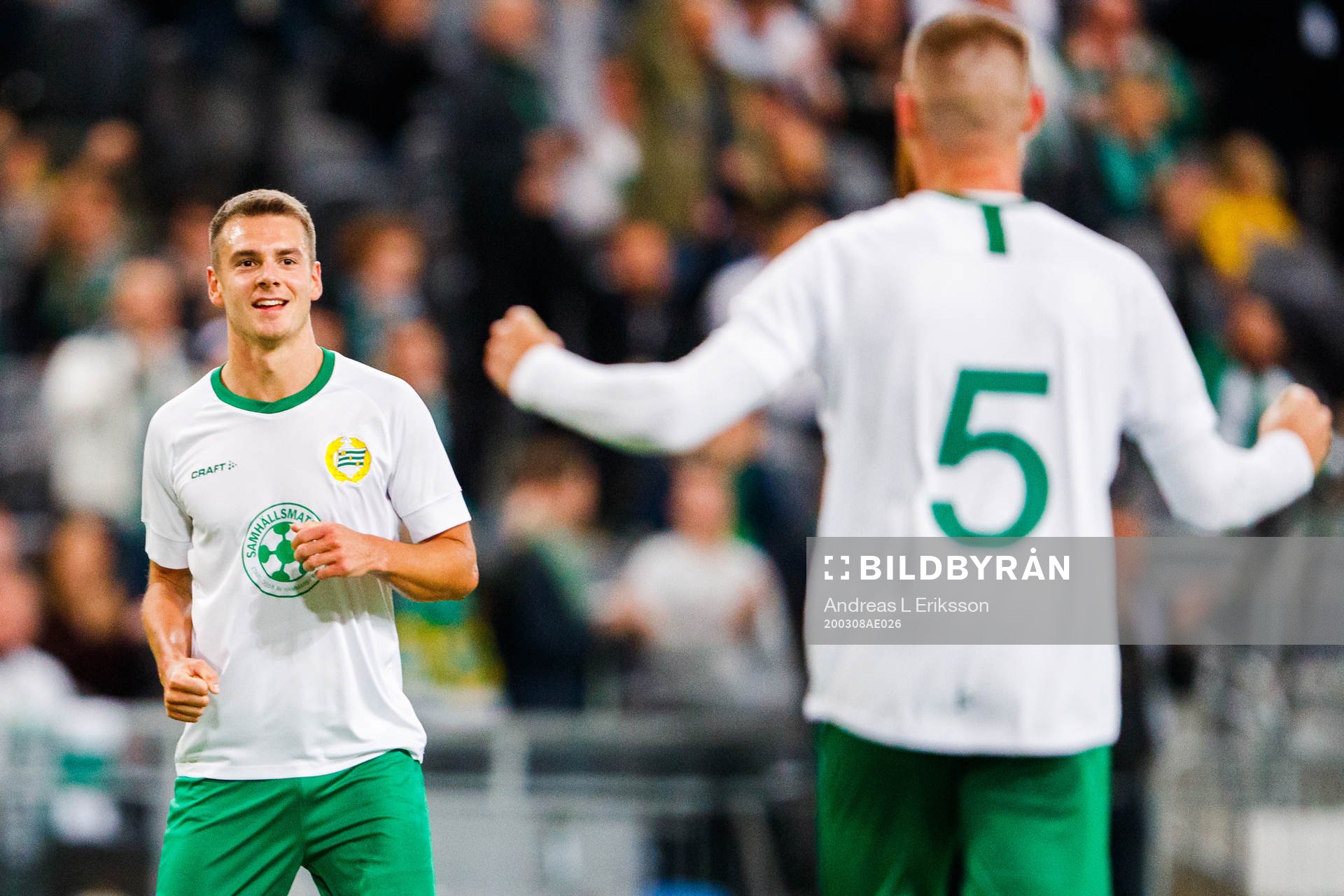 Hammarbys Alexander Kacaniklic jublar