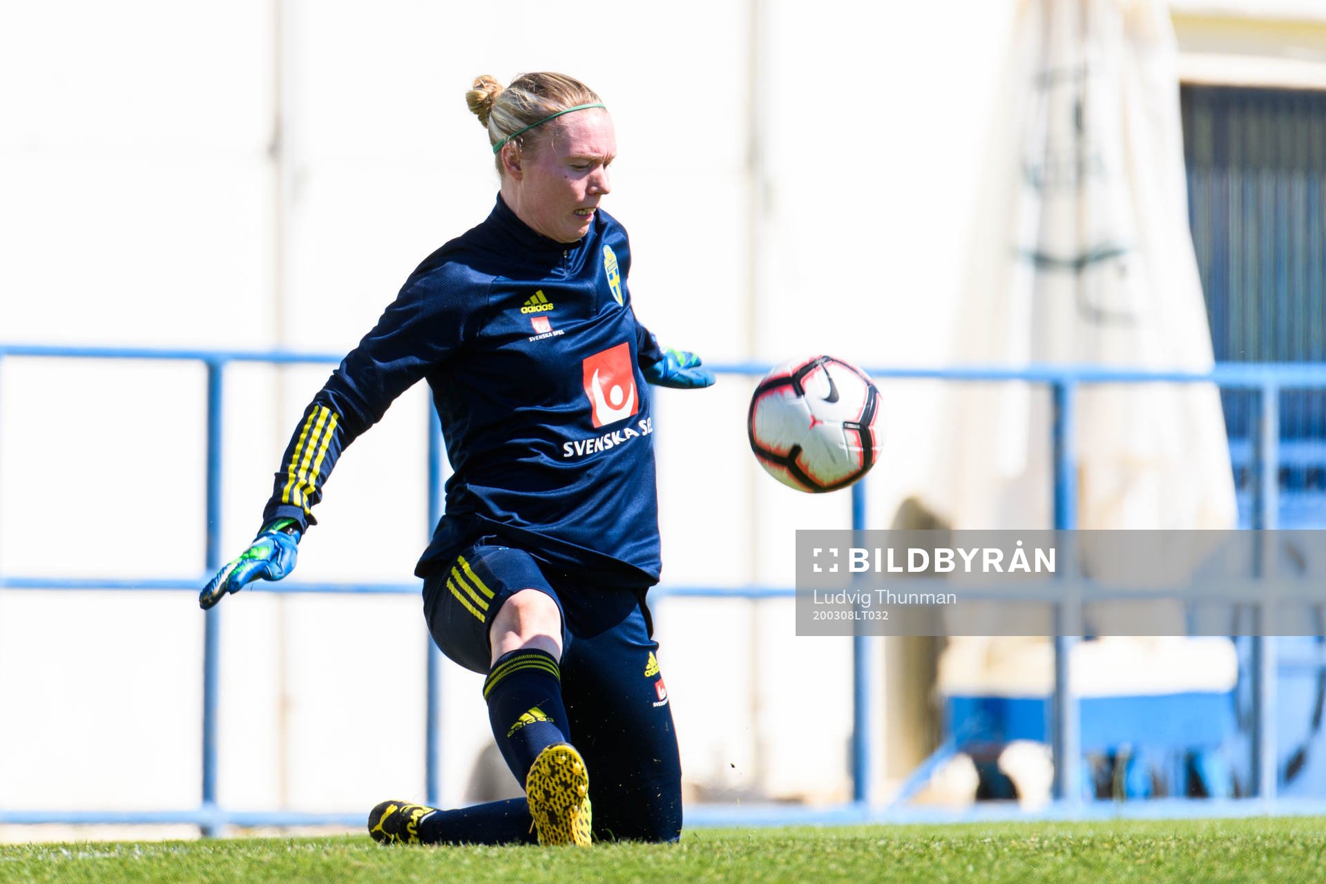 Goalkeeper Hedvig Lindahl