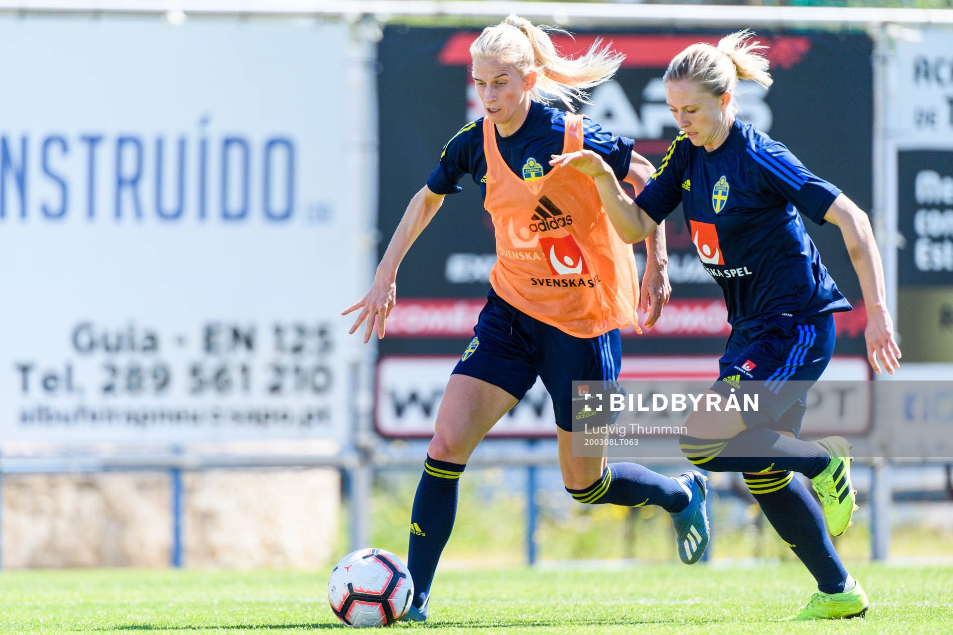 Sofia Jakobsson and Rebecka Blomqvist