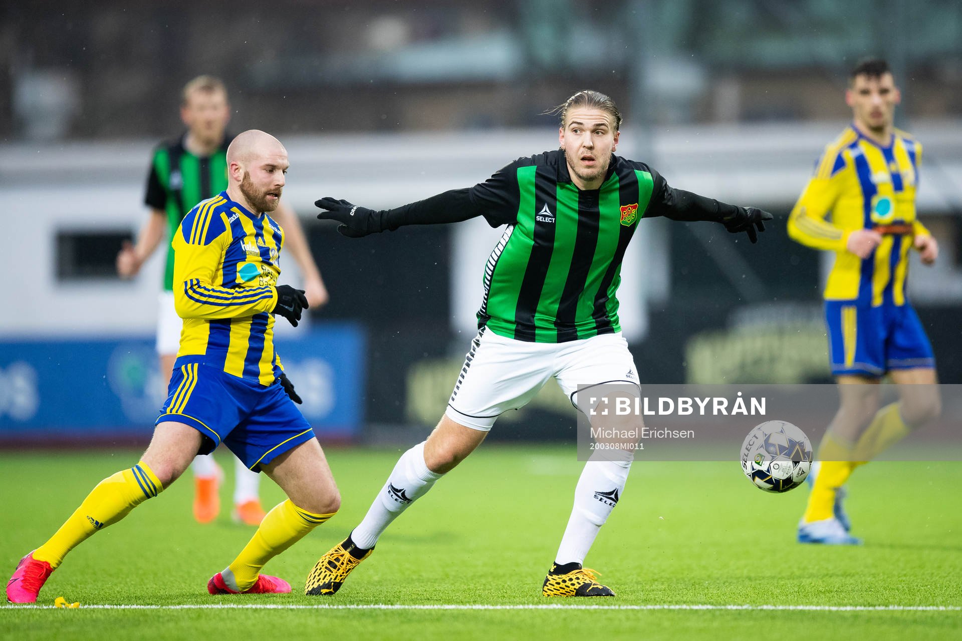 Eskilsminnes Emil Åberg och Gais Charlie Weberg
