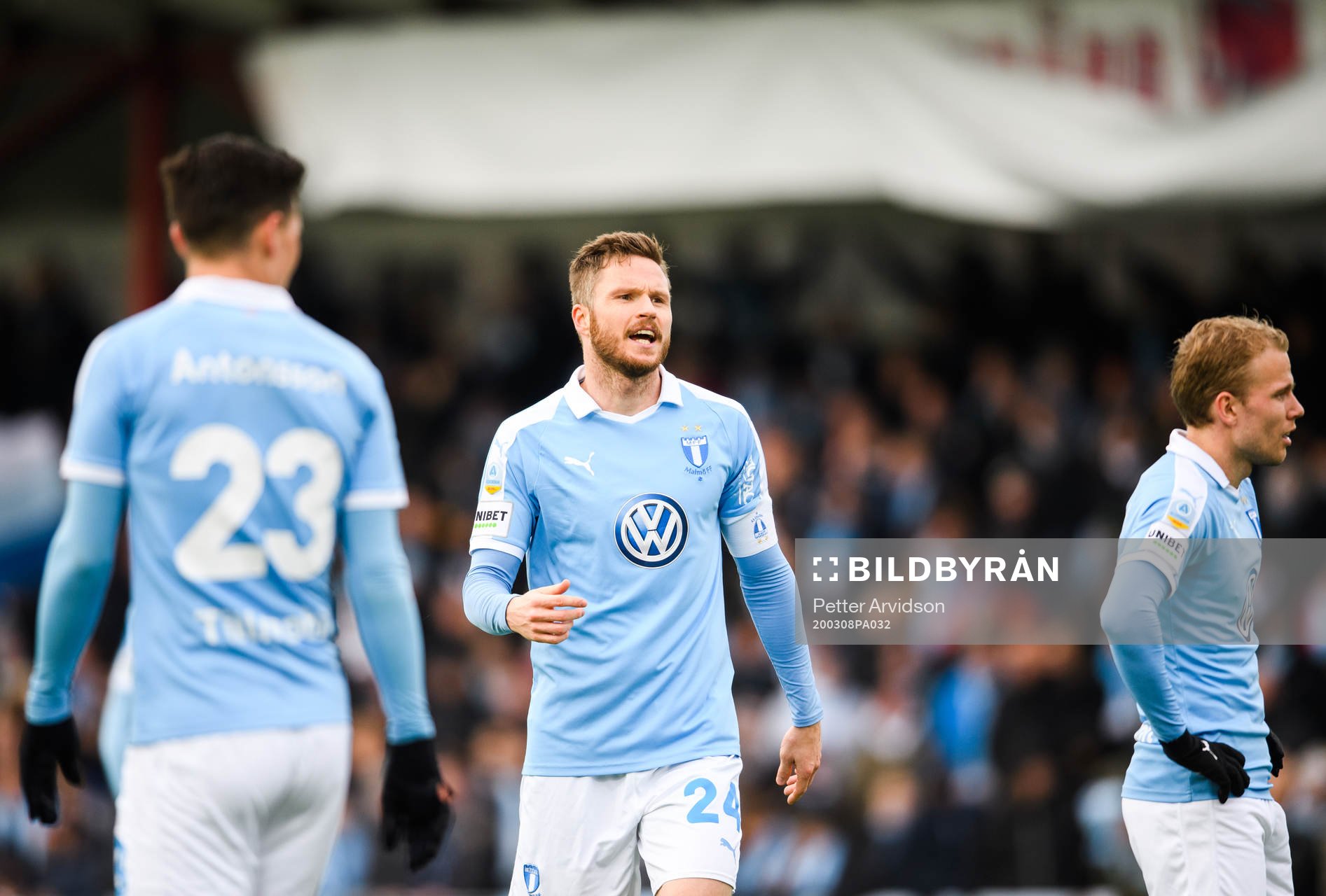 Malmö FFs Lasse Nielsen och Oscar Lewicki deppar