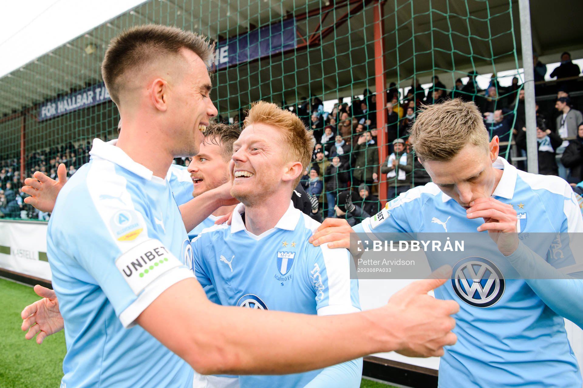 Jonas Knudsen , Anders Christiansen och Sören Rieks jublar