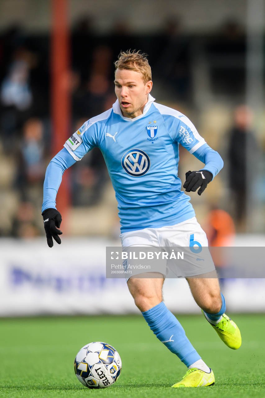 Malmö FFs Oscar Lewicki