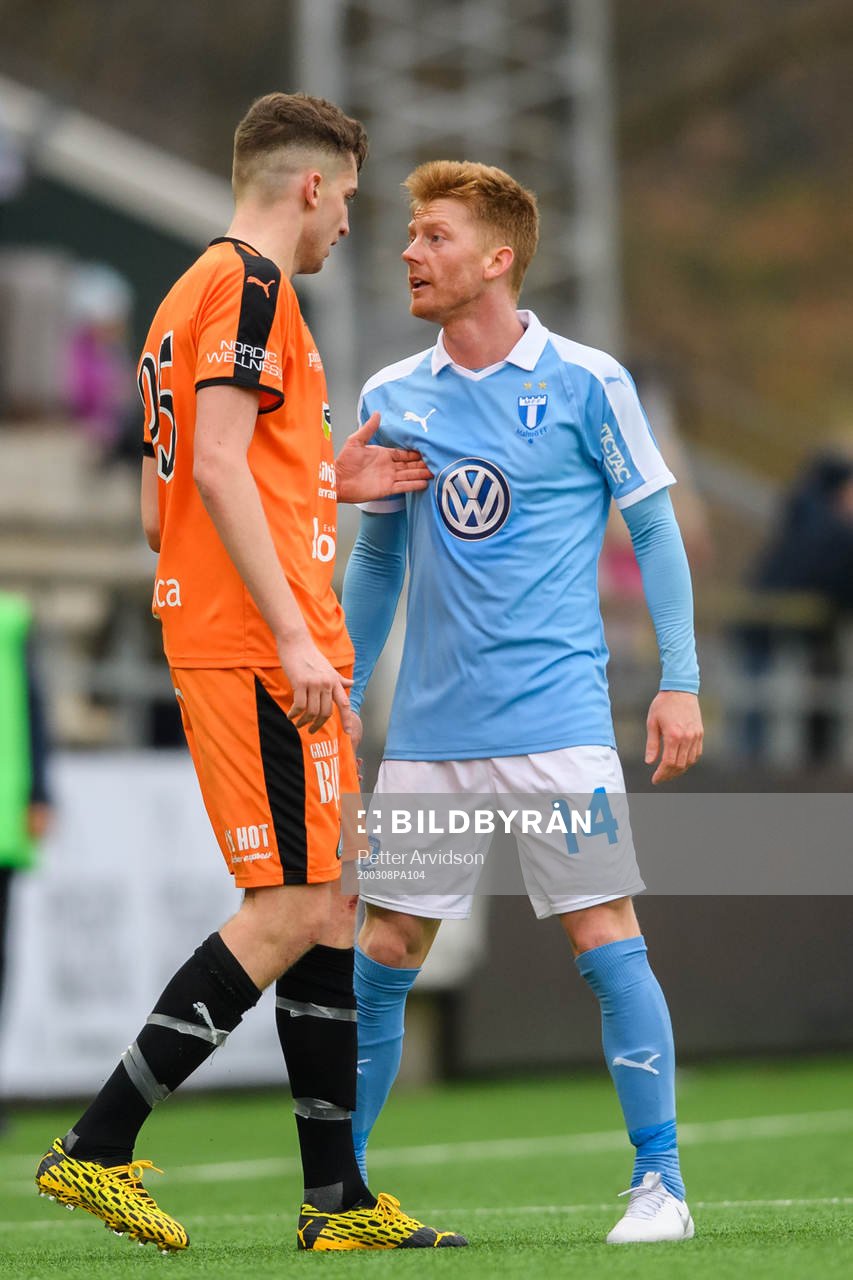 AFC Eskilstunas Adnan Catic och Malmö FFs Anders