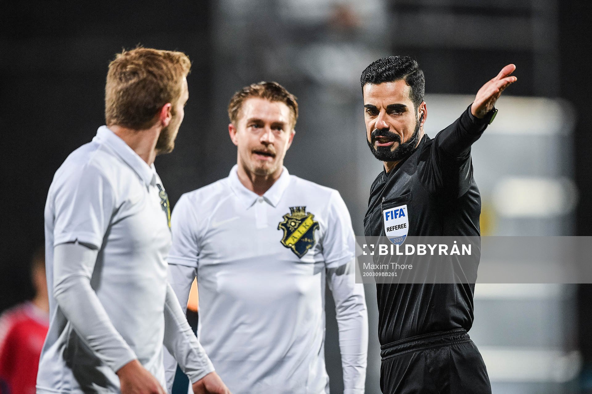 s Sebastian Larsson