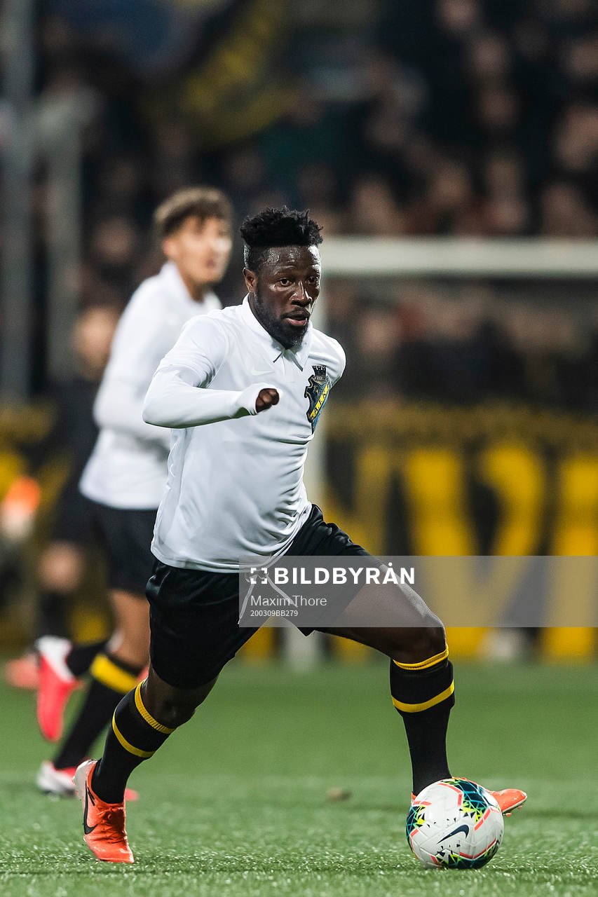 s Ebenezer Ofori