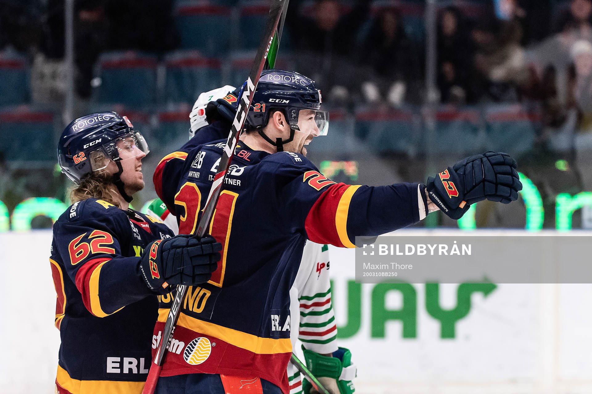 Djurgårdens Patrik Berglund jublar