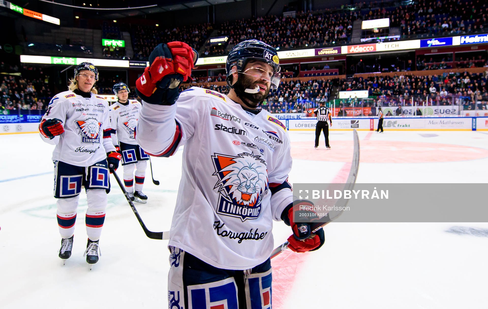 Linköpings Joe Whitney jublar