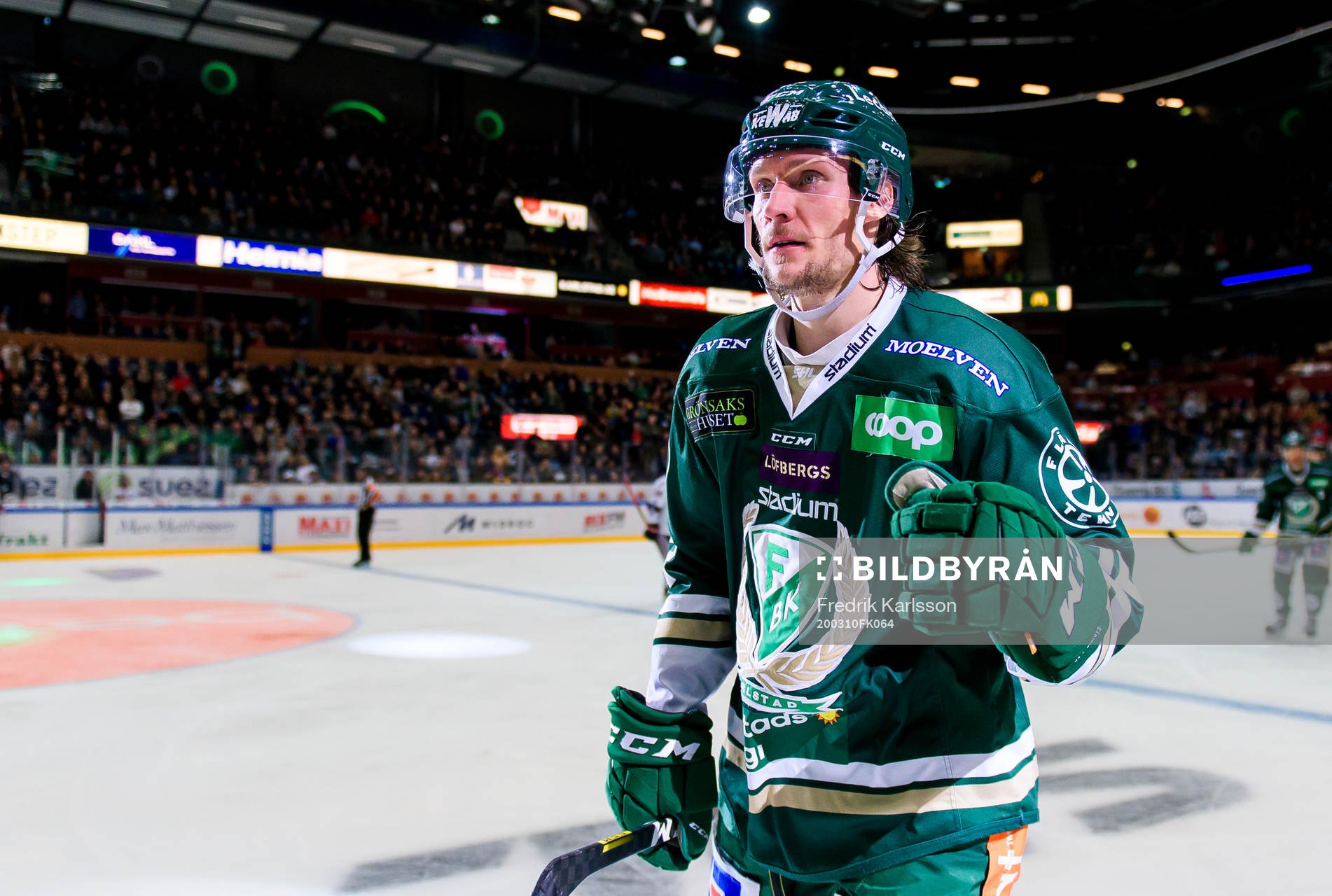 Färjestads Jesper Olofsson jublar
