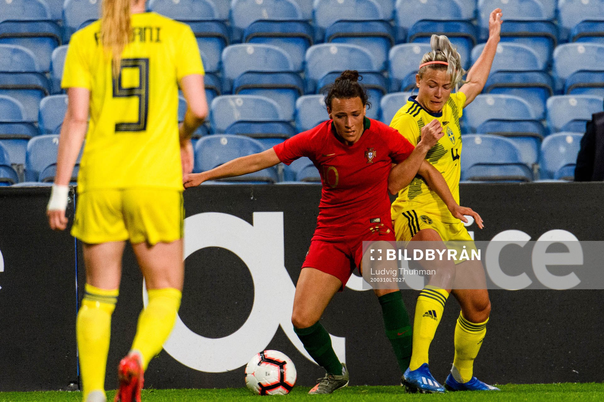 Ana Leite of Portugal and Hanna Glas of Sweden