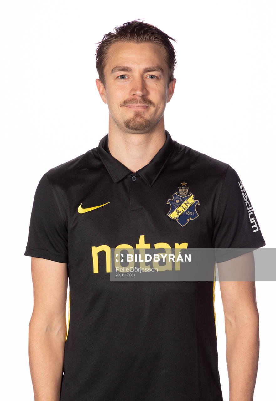 s Rasmus Lindkvist