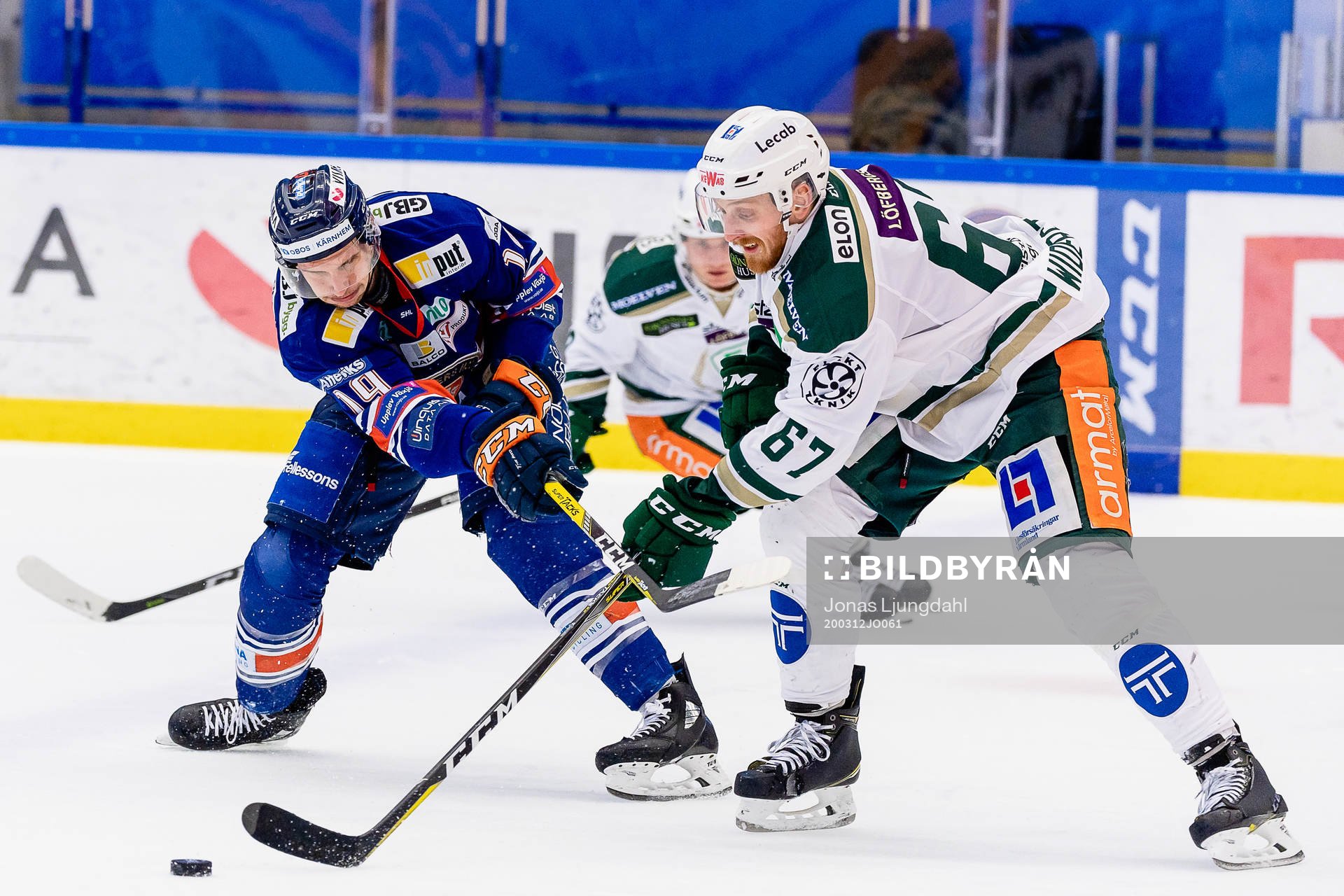 Växjös Casey Bailey och Färjestads Pontus Widerström