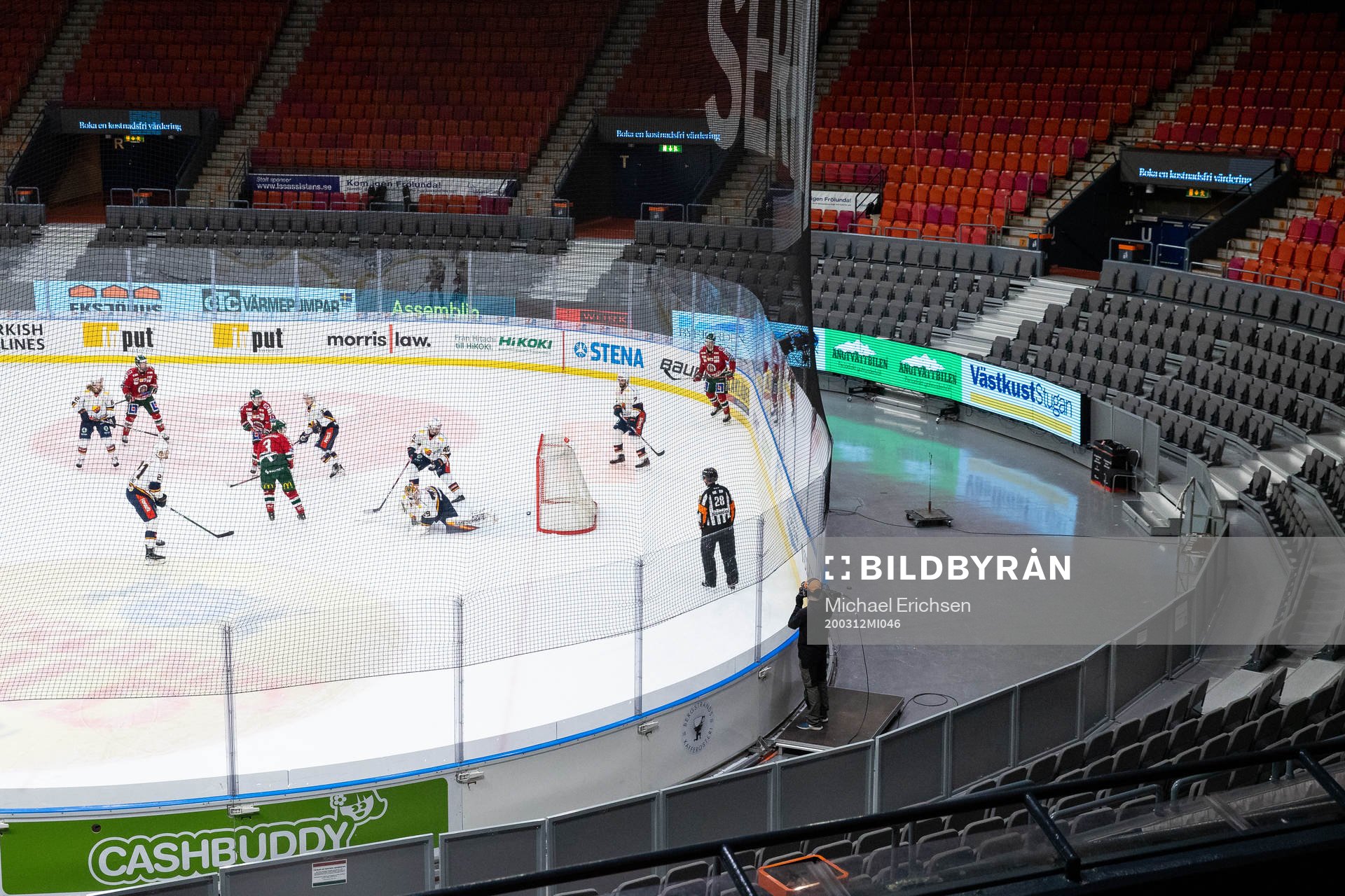 Frölundas Jacob Moverare skjuter 2-0