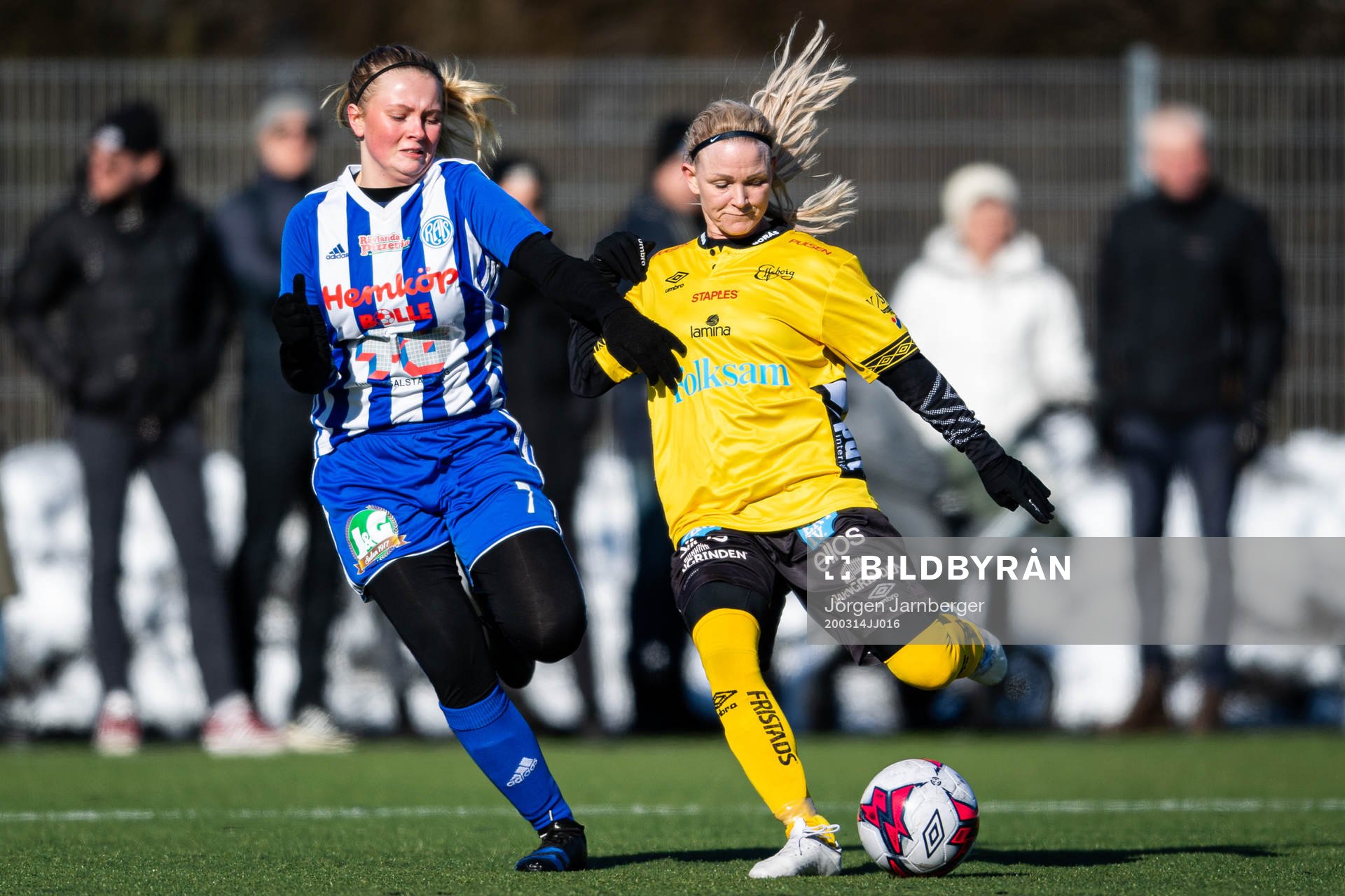 Elfsborgs Sara Jardving och Rävlandas Maja Johansson