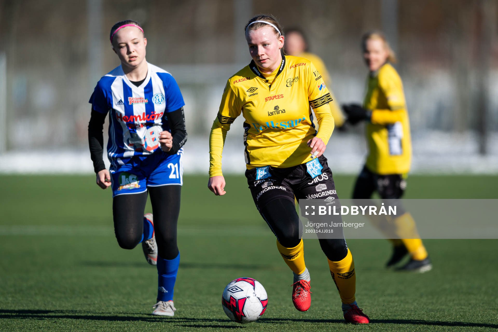 Elfsborgs Leann Nyström och Rävlandas Filippa Johansson