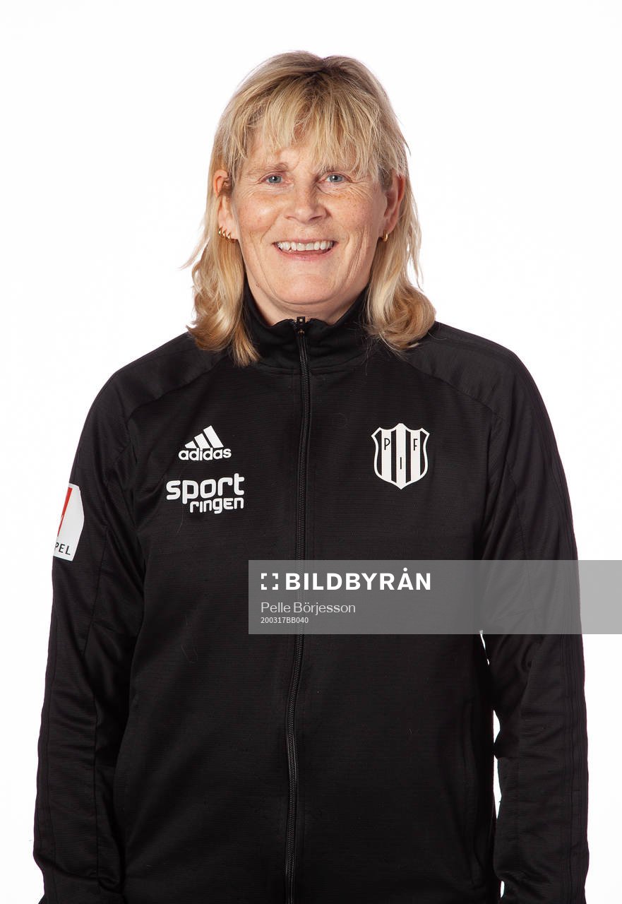 Piteås tränare Anneli Andersén poserar för ett porträtt den 17 mars 2020 i Piteå.
