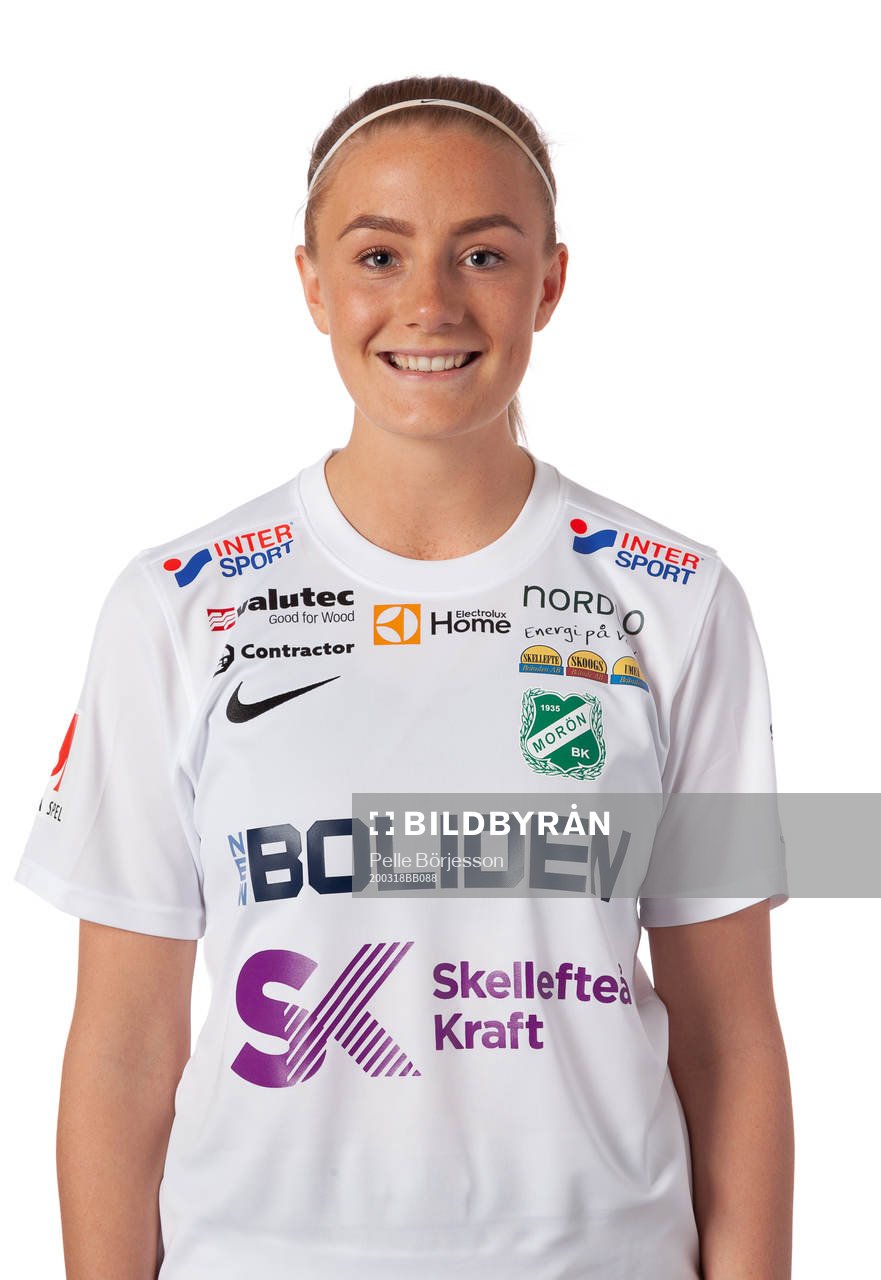 Moröns Ellen Schampi poserar för ett porträtt den 18 mars 2020 i Morön.