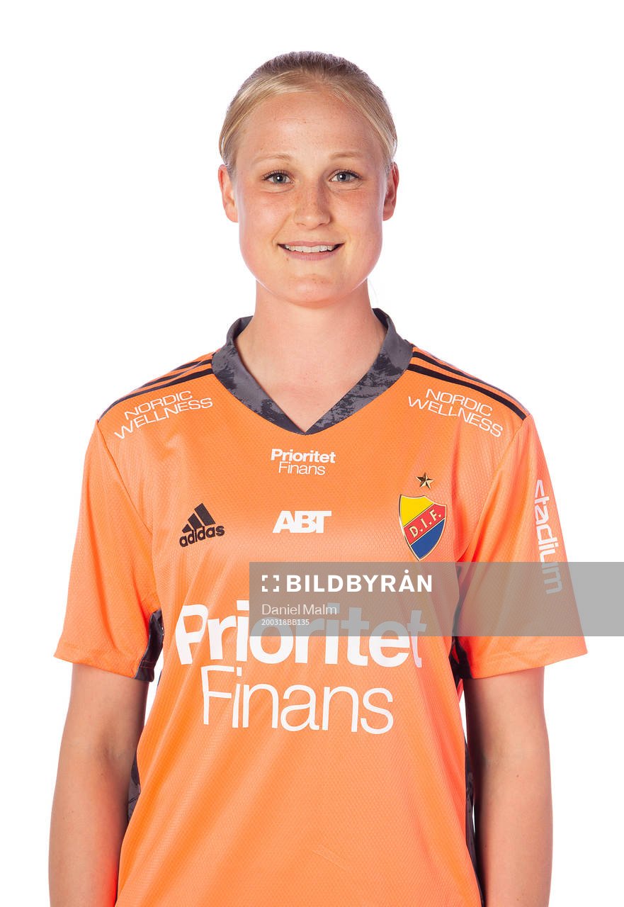 Djurgårdens målvakt Kathrine Østergaard Larsen
