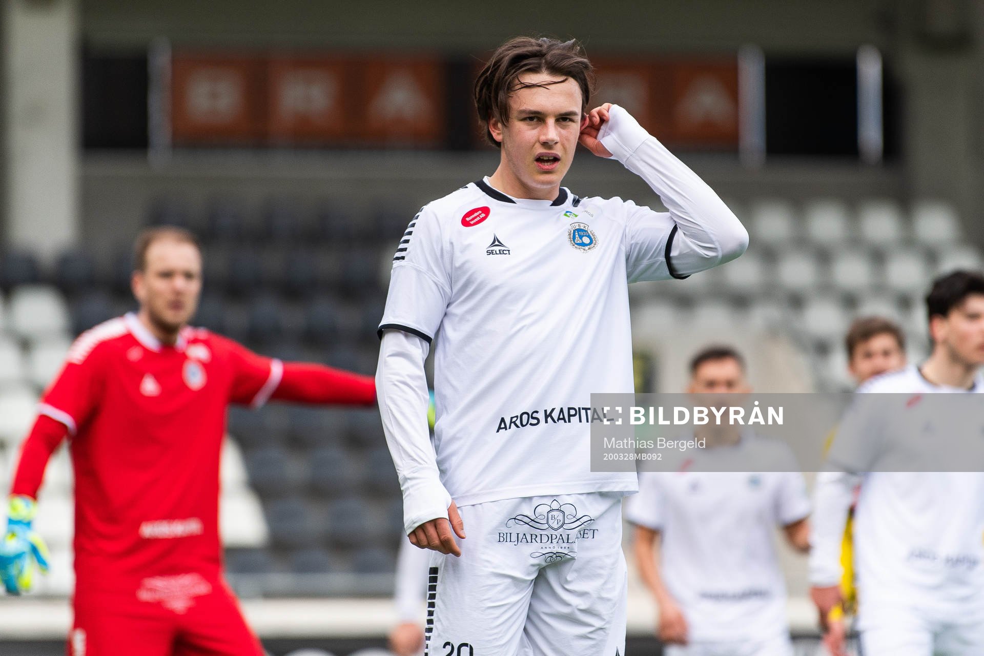 Utsiktens Gustav Klintberg under träningsmatchen i fotboll mellan Häcken och Utsikten den 28 mars 2020 i Göteborg.