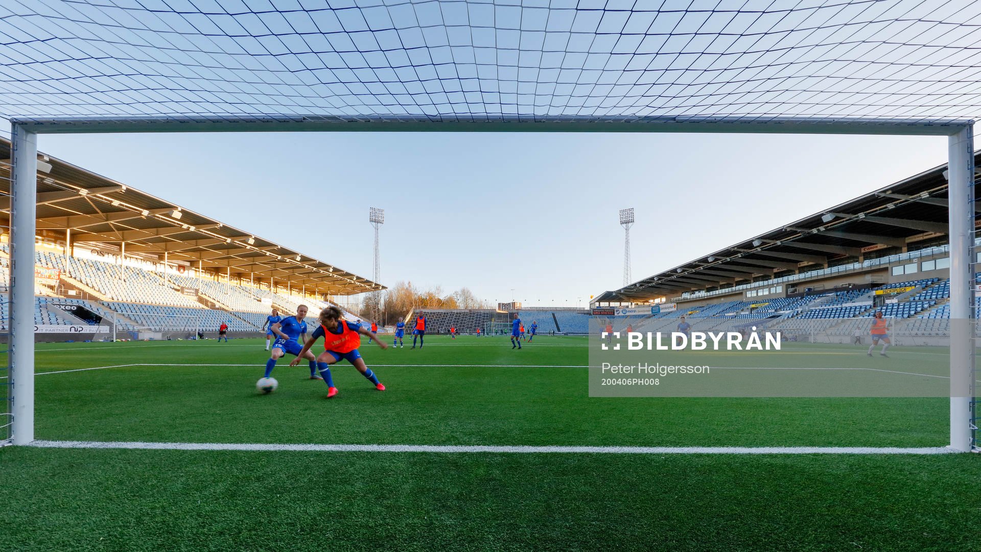 IFK Norrköping’s women team practices at Östgötaporten