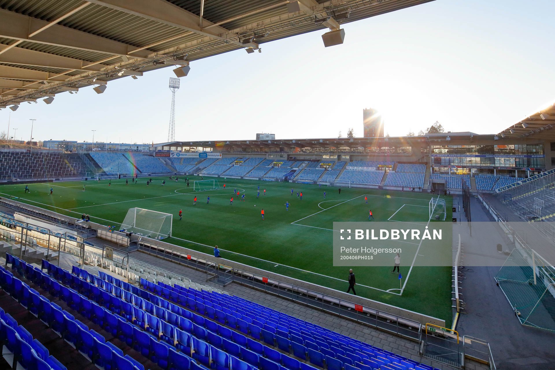 Youth teams practicing at Östgötaporten Arena as the