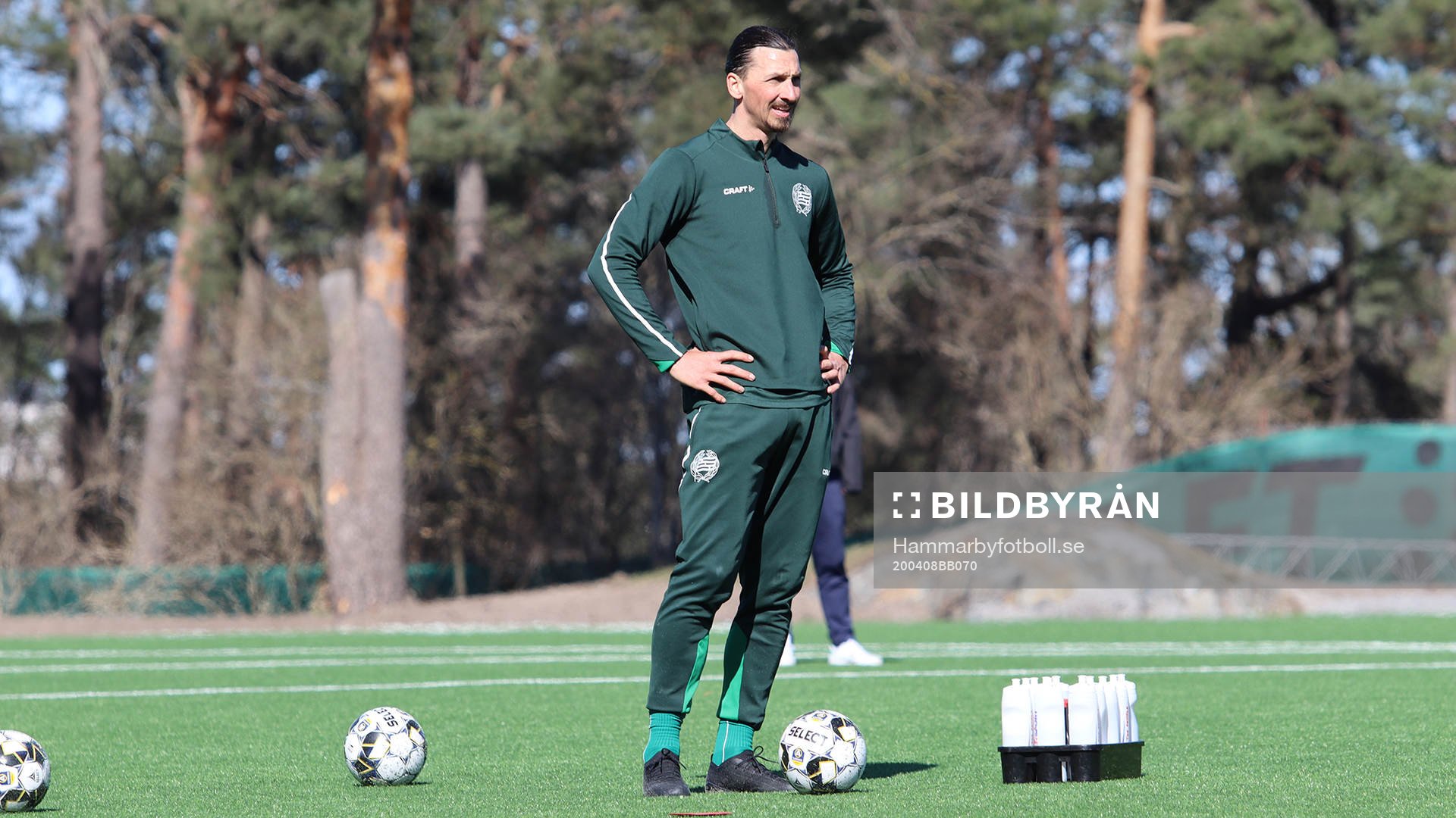 På denna handout-bild från Hammarby Fotboll ses Zlatan
