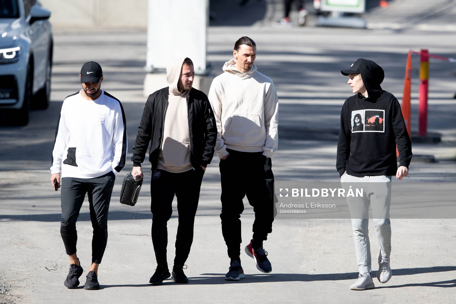 Zlatan Ibrahimovic leaves Hammarbys training facilities