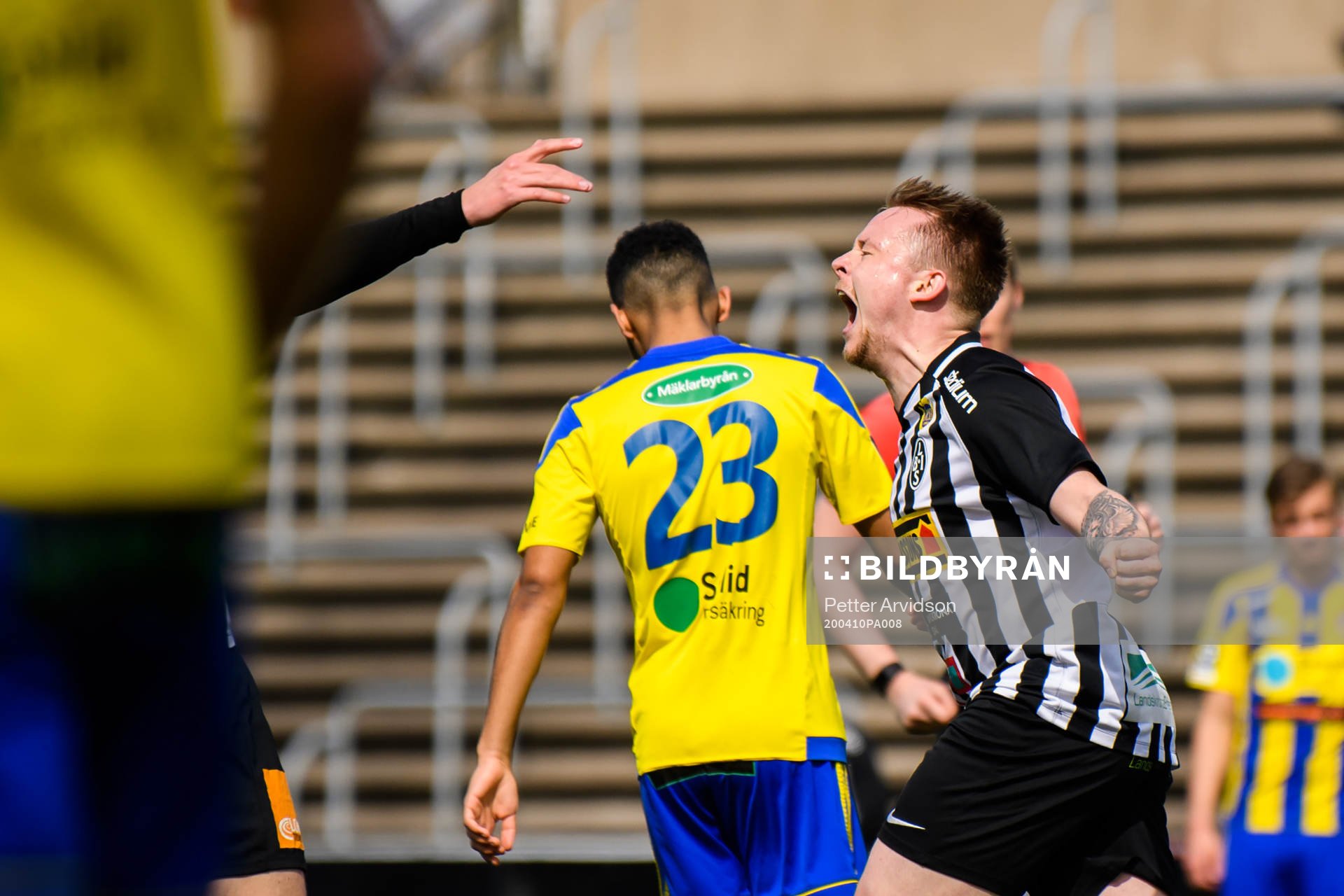 Landskronas Niklas Nielsen jublar