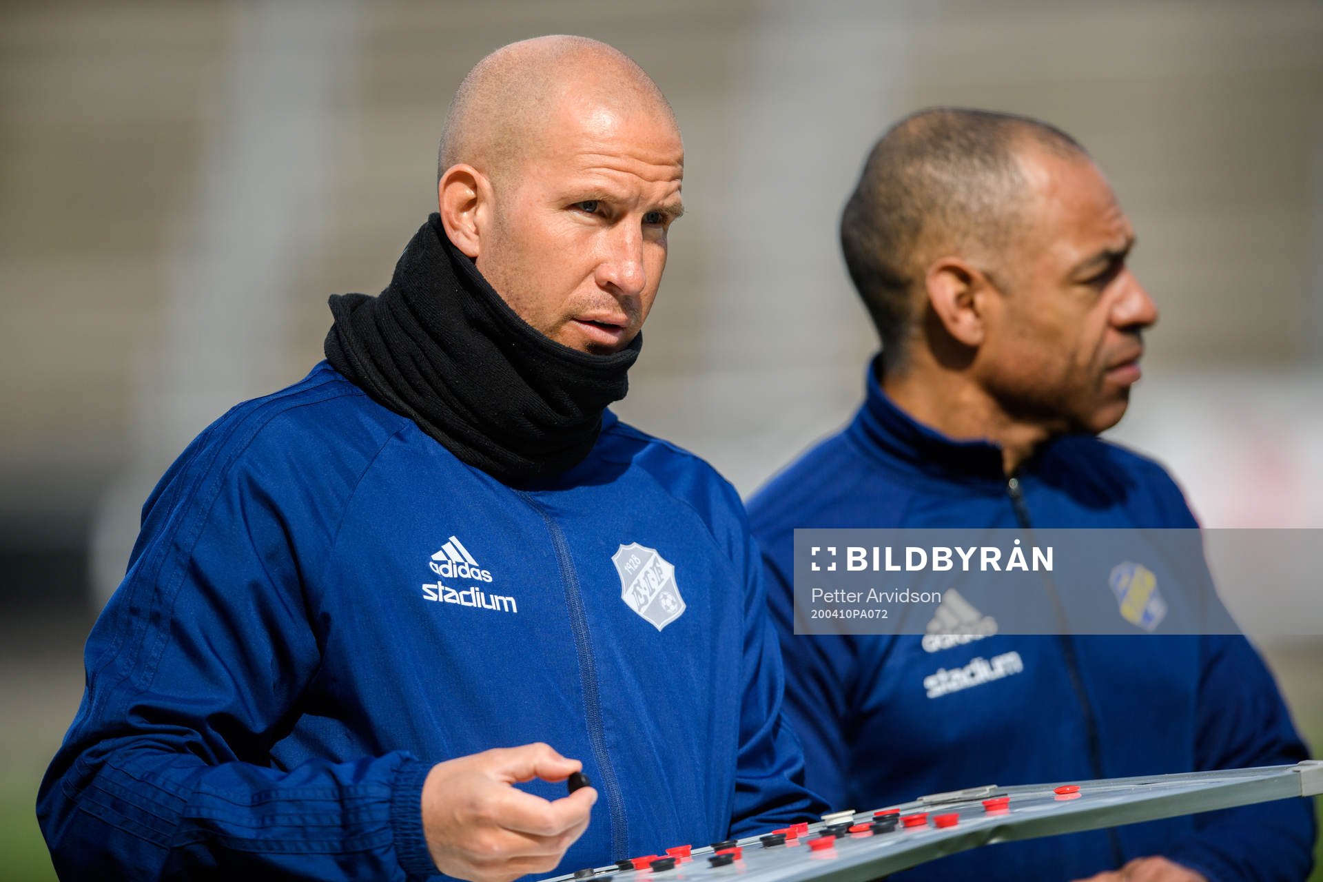 Eskilsminnes tränare Mattias Lindström och fystränare