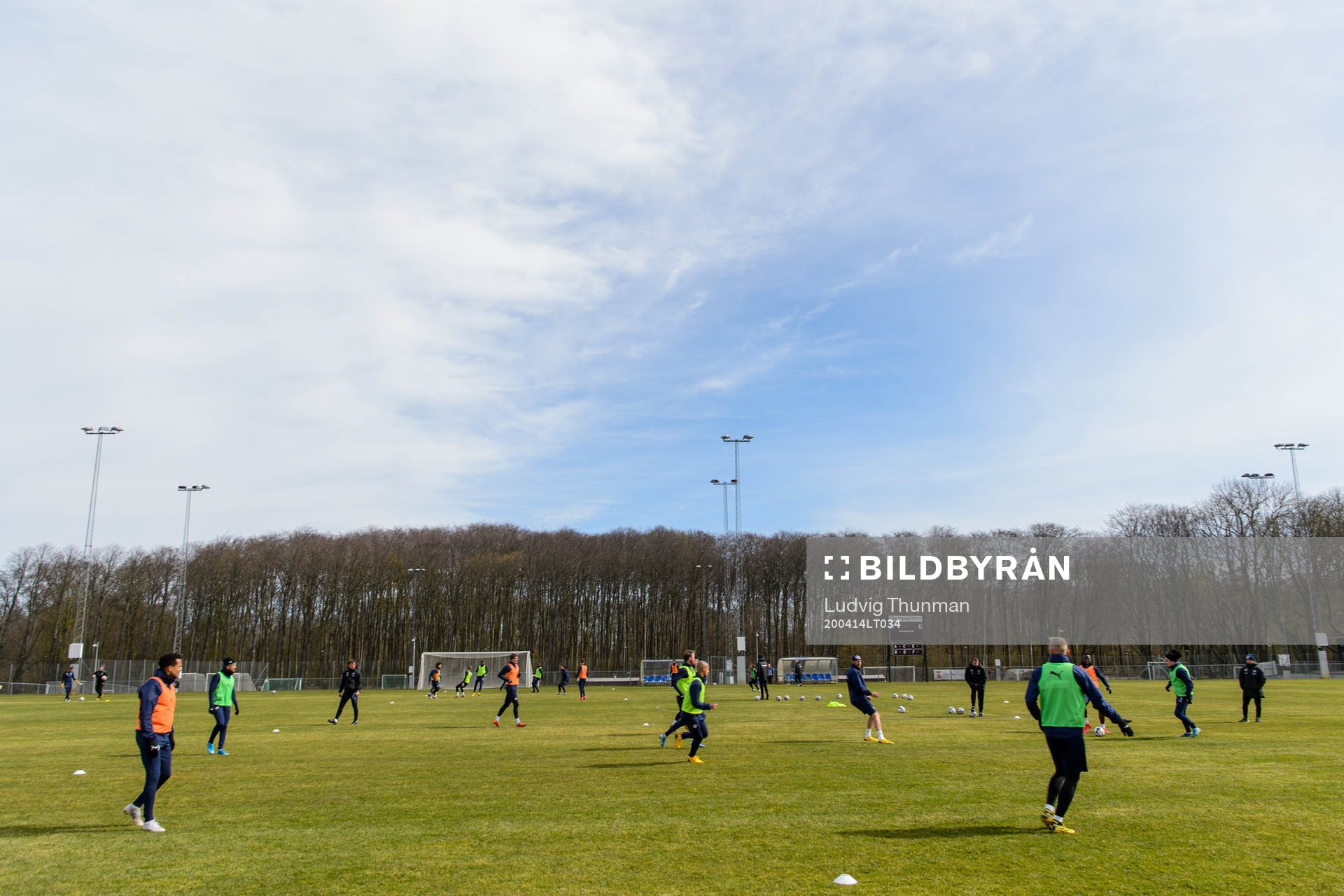 Spelarna värmer upp