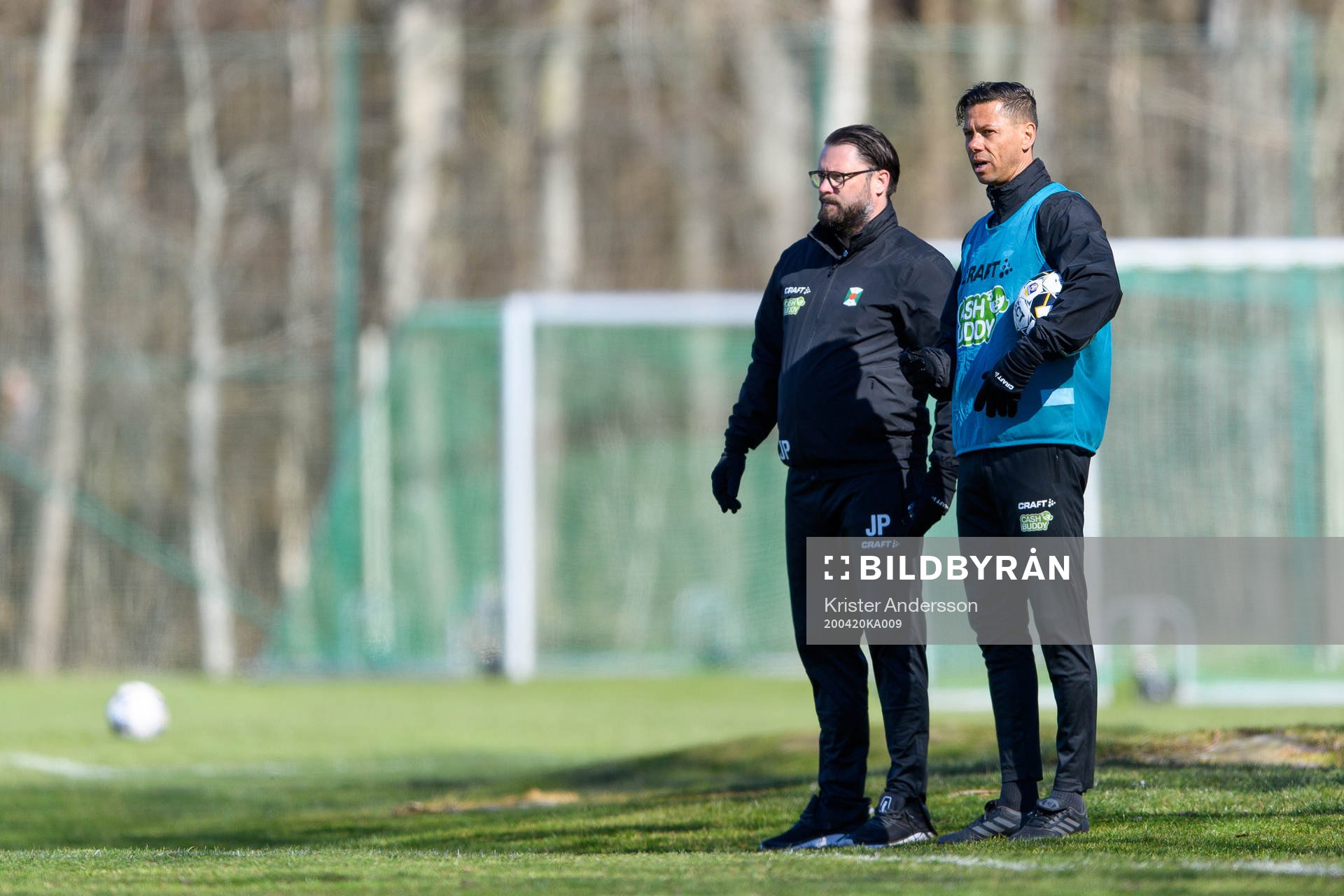 Varbergs tränare Joakim Persson och akademiansvarig Martin