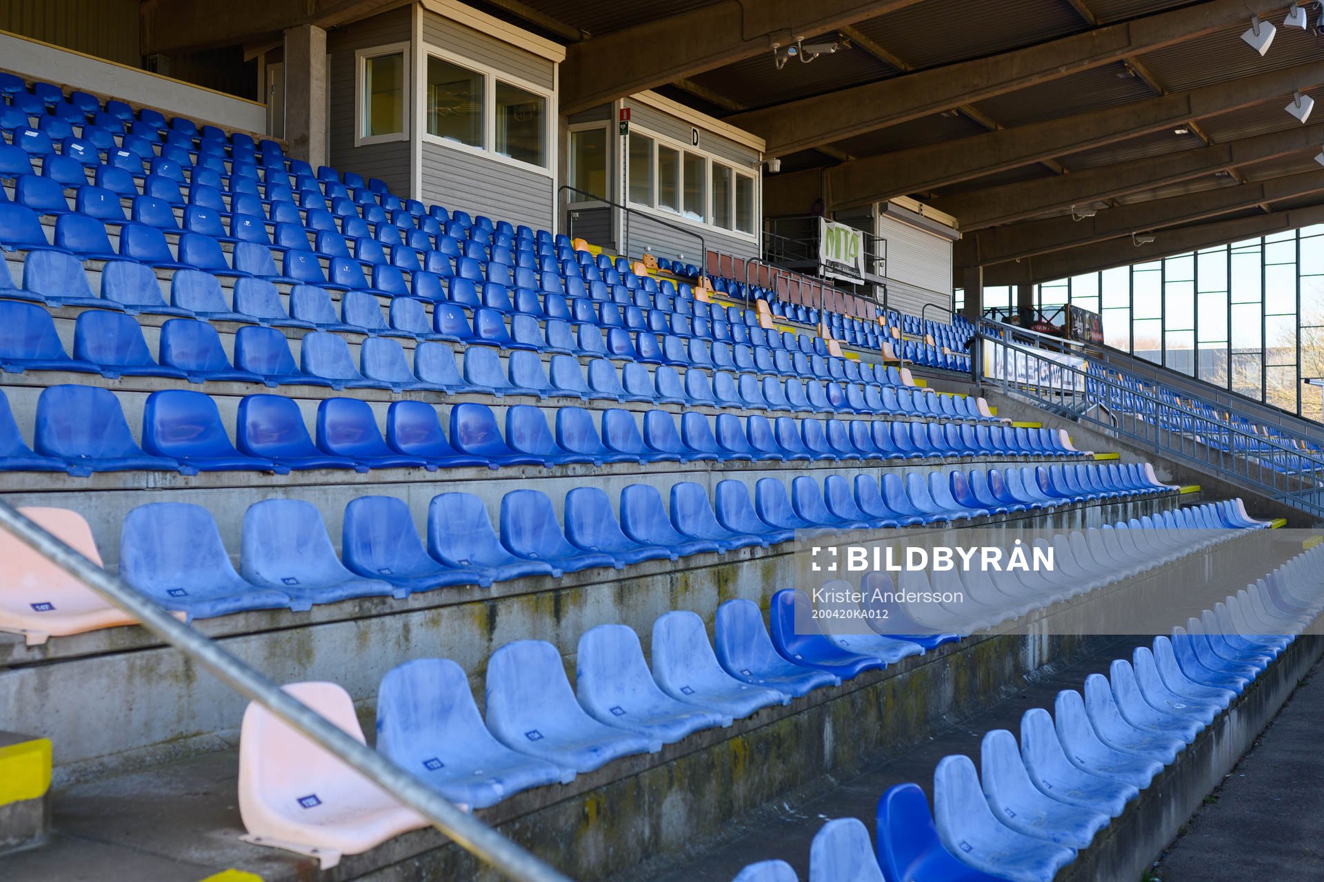 Tomma Stolar på Varberg Energi Arena