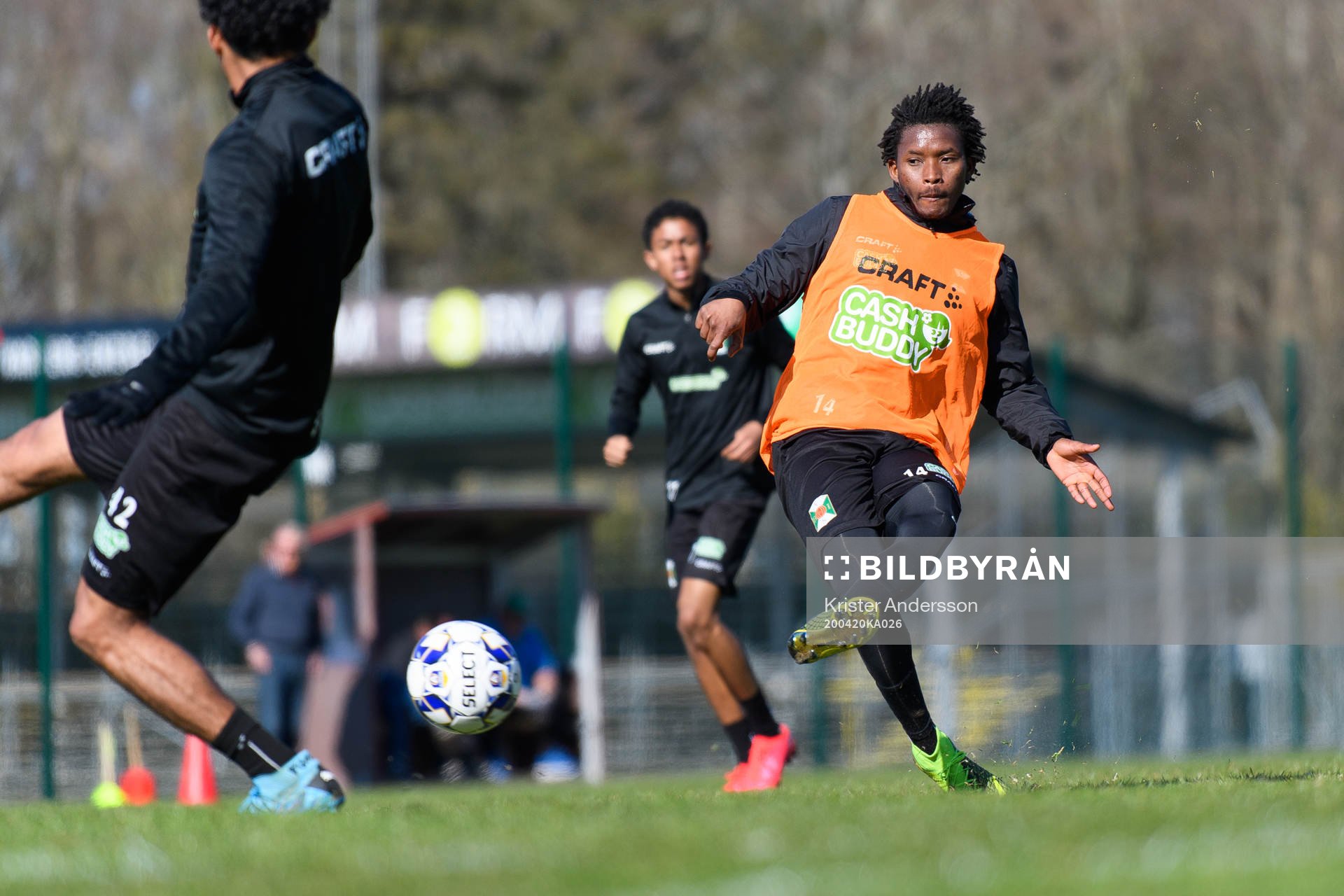 Varbergs Adama Fofana under en fotbollsträning med Varbergs Bois den 20 april 2020 i Varberg.