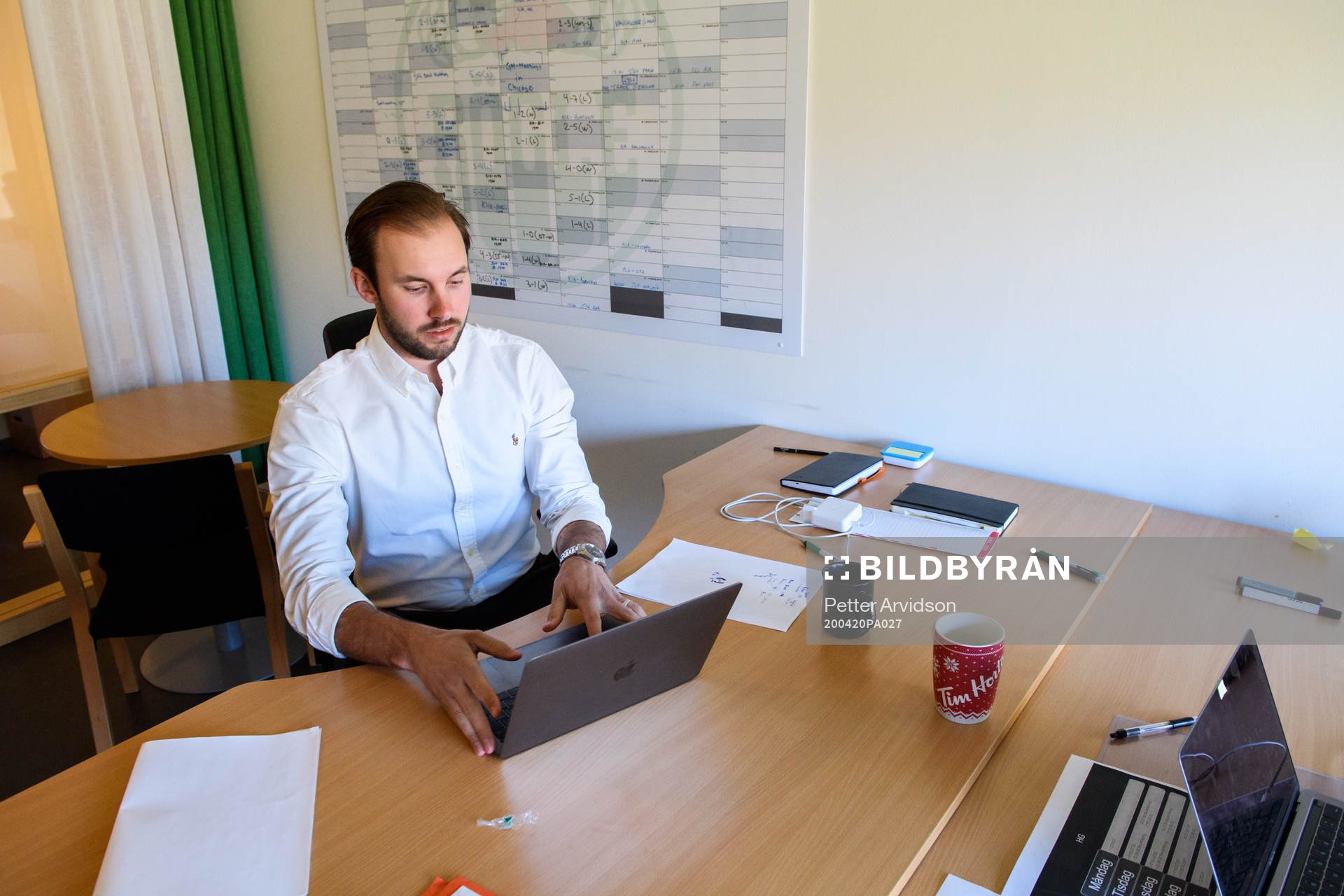 Rögles assisterande sportchef Christoffer Malm på sitt