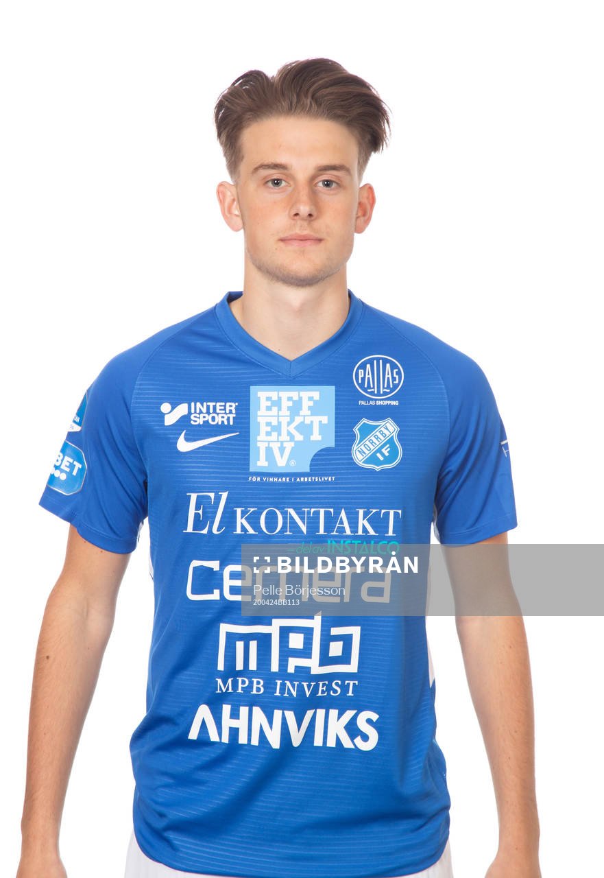 s Albin Sohlberg Gashi