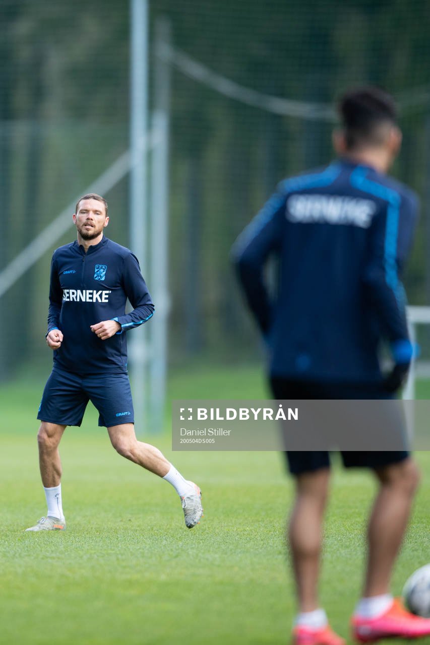 Marcus Berg deltar i en träning med IFK Göteborg